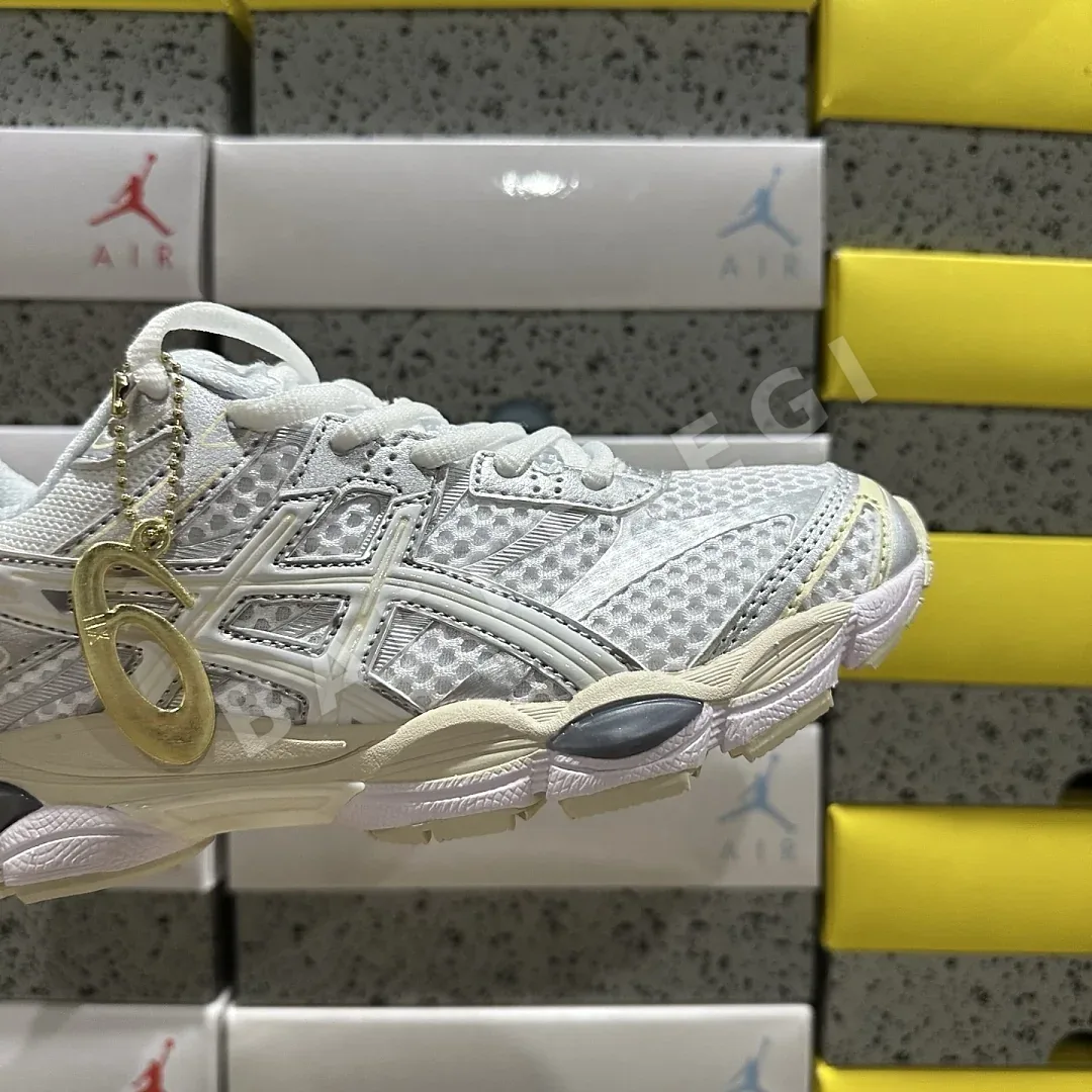 아식스 [WZ] 젤 큐뮬러스 16 1203A733-102 200406 Asics Gel-Cumulus 16 White 상세 이미지 4