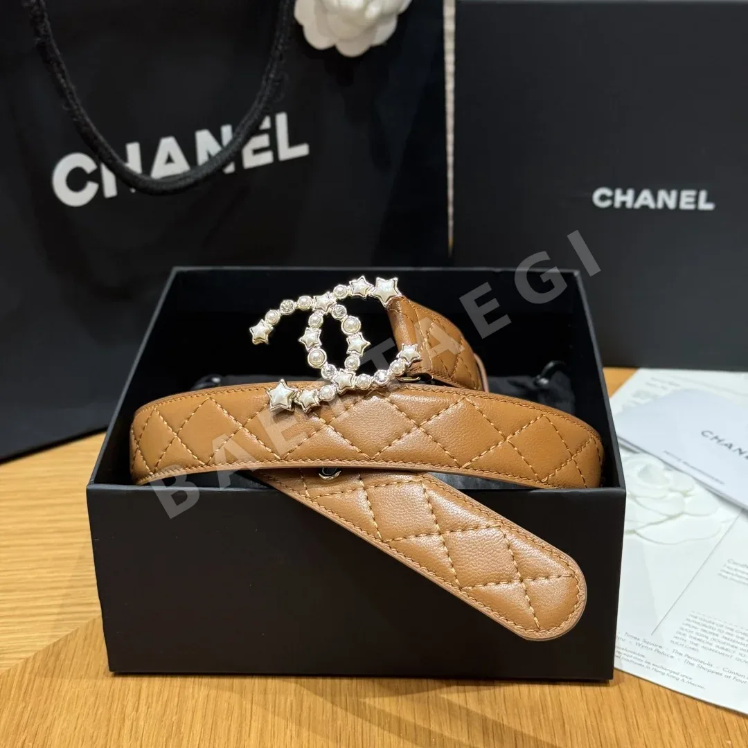 샤넬 더블 C 메탈 로고 램스킨 벨트 173927