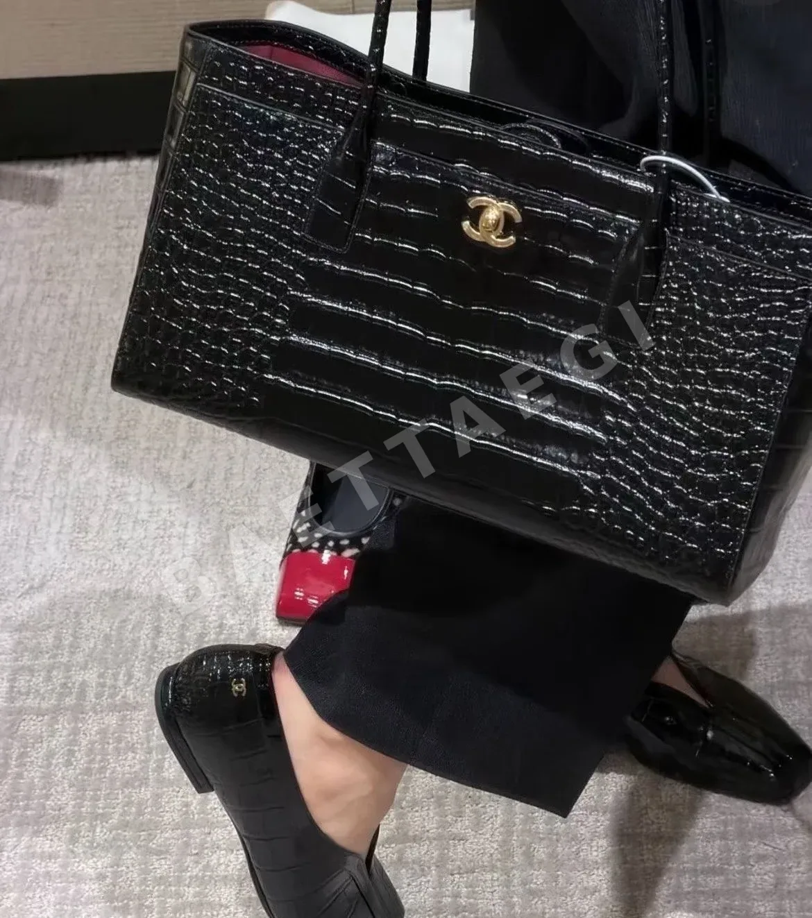 샤넬 악어무늬 크루아송 쇼핑백 가방 상세 이미지 6