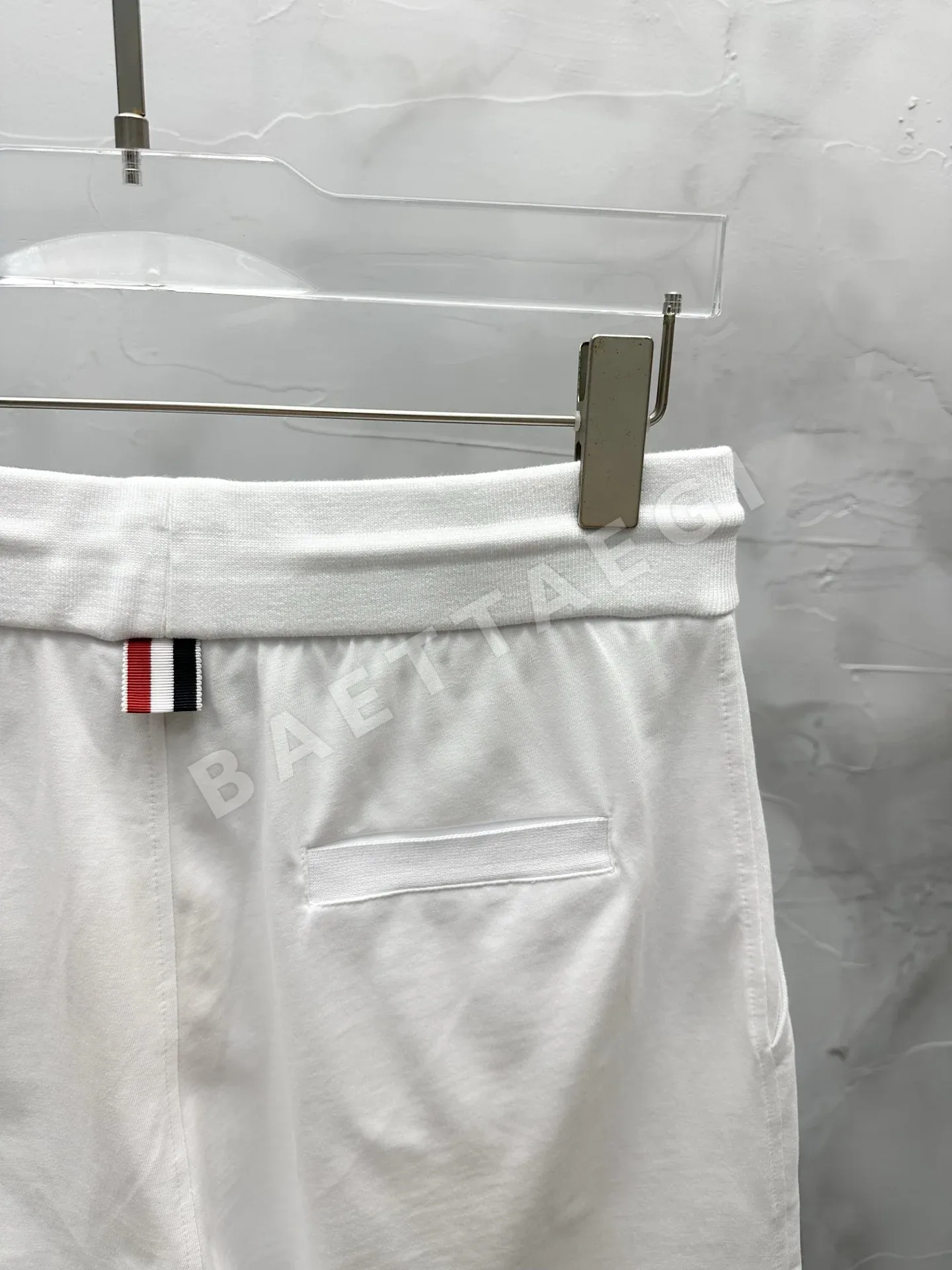 톰브라운 4바 스트라이프 남성 면 반바지 상세 이미지 8