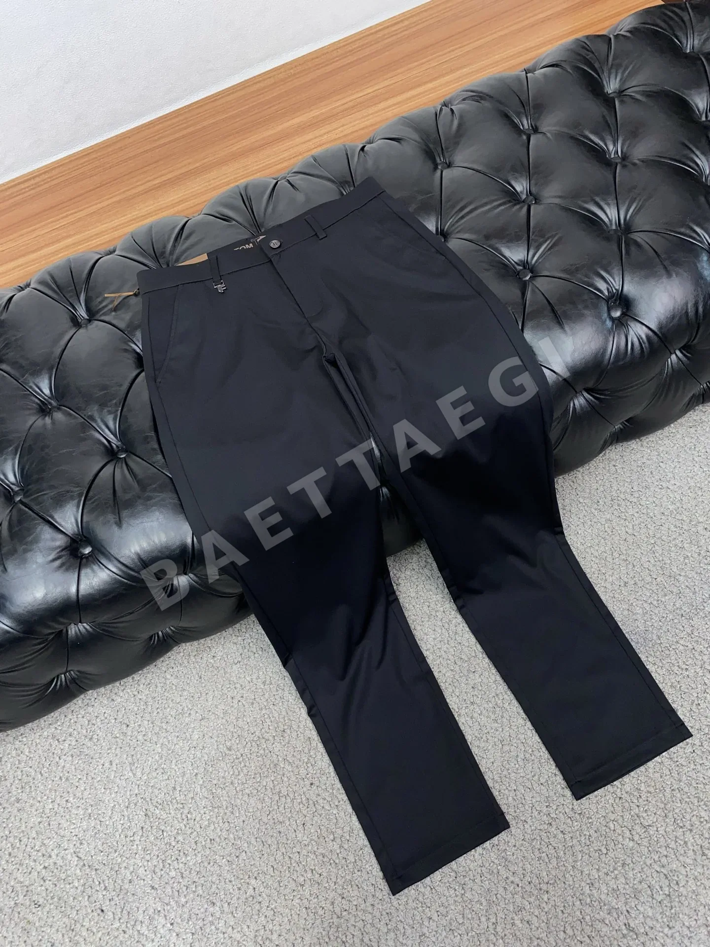 톰포드 일본산 데님 워시 가공 남성 바지 상세 이미지 6