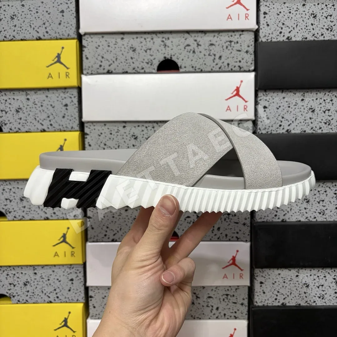 에르메스 [YX] 그레이 화이트 205774 Hermes Chypre Sandal X 상세 이미지 3
