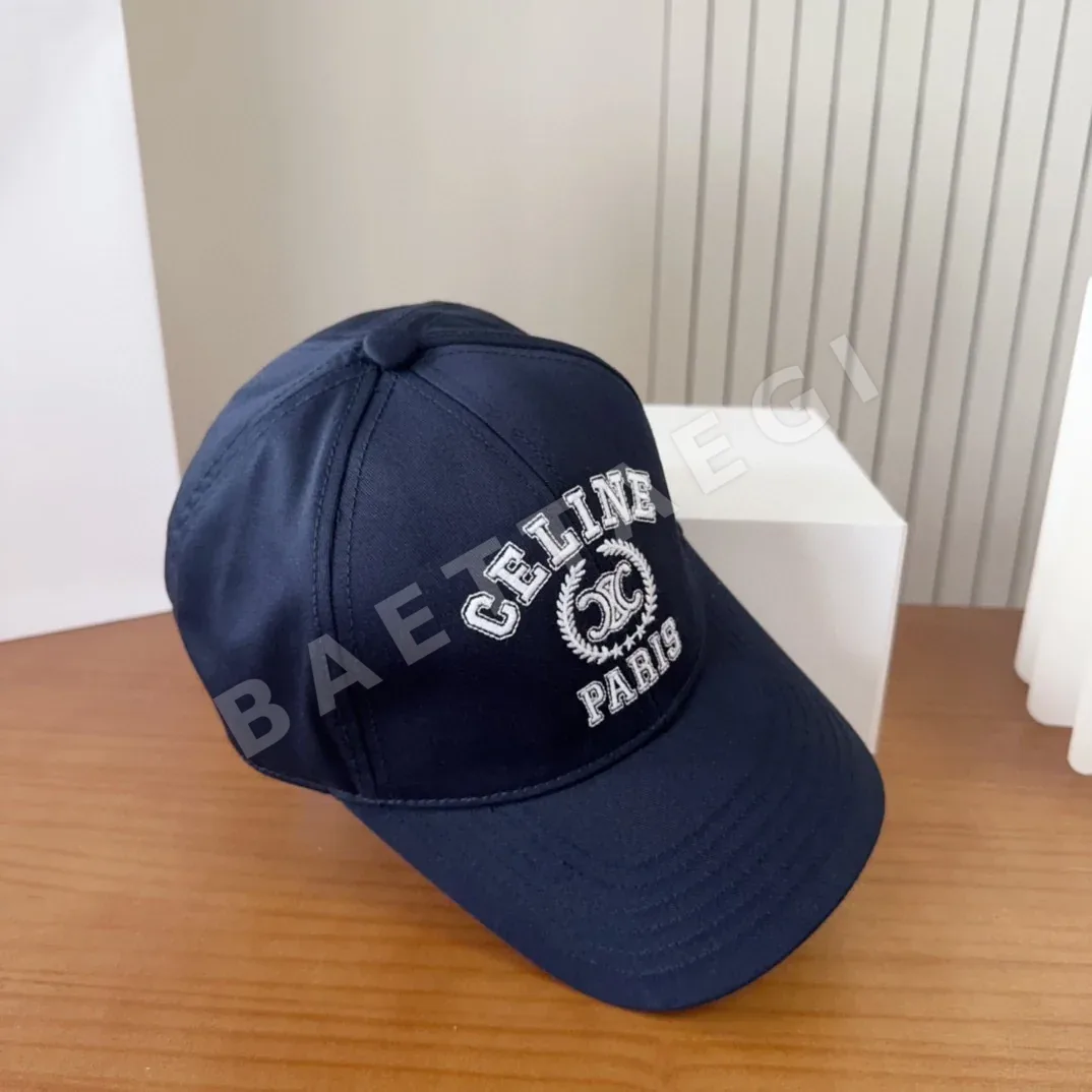 셀린느 입체감 있는 캐주얼 모자 상세 이미지 4
