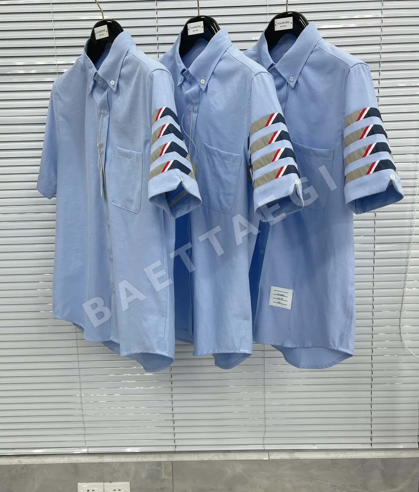 톰브라운 남성 반팔 상세 이미지 5
