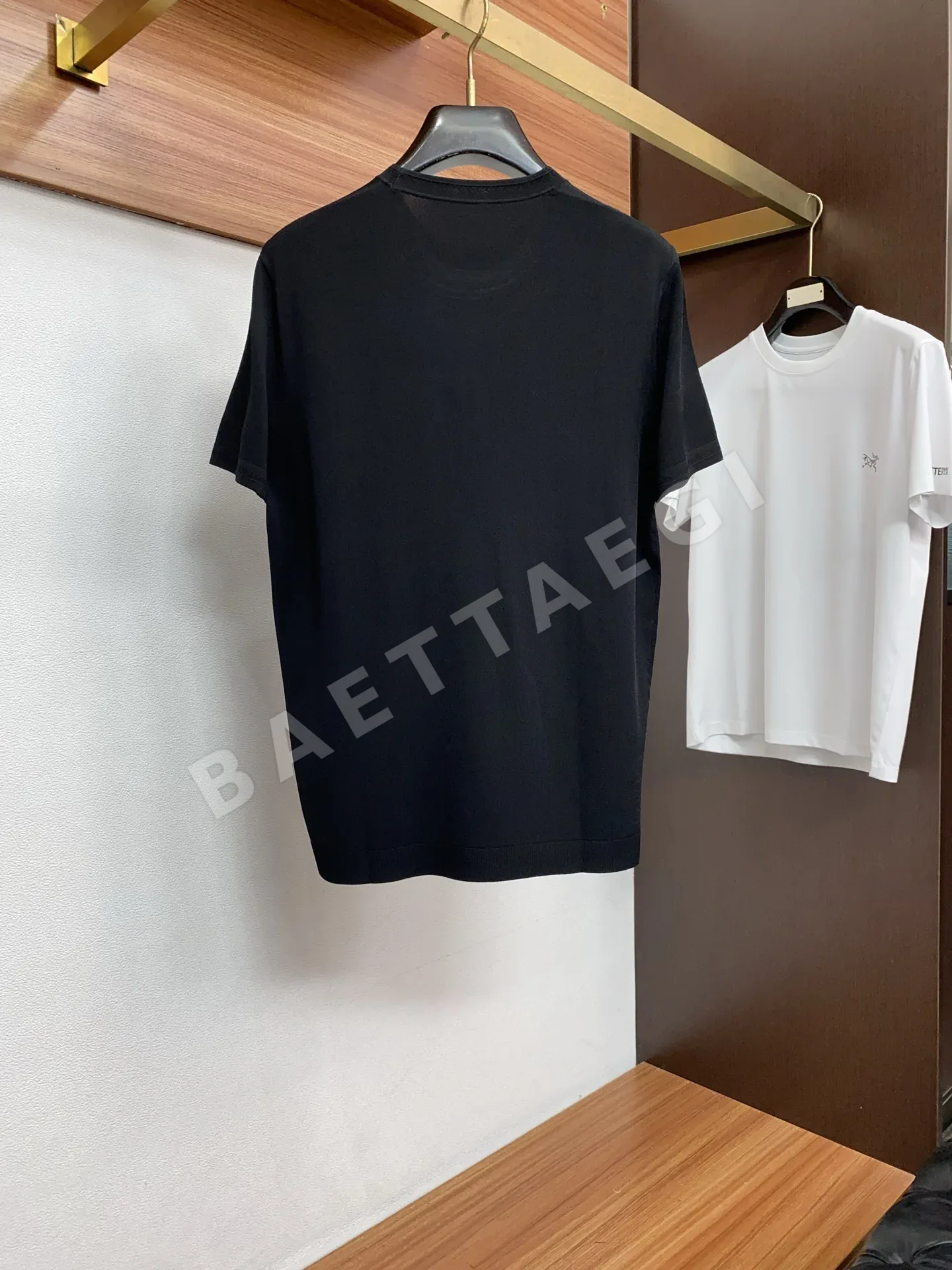로로피아나 남성 라운드넥 코튼 반팔 티셔츠 상세 이미지 9