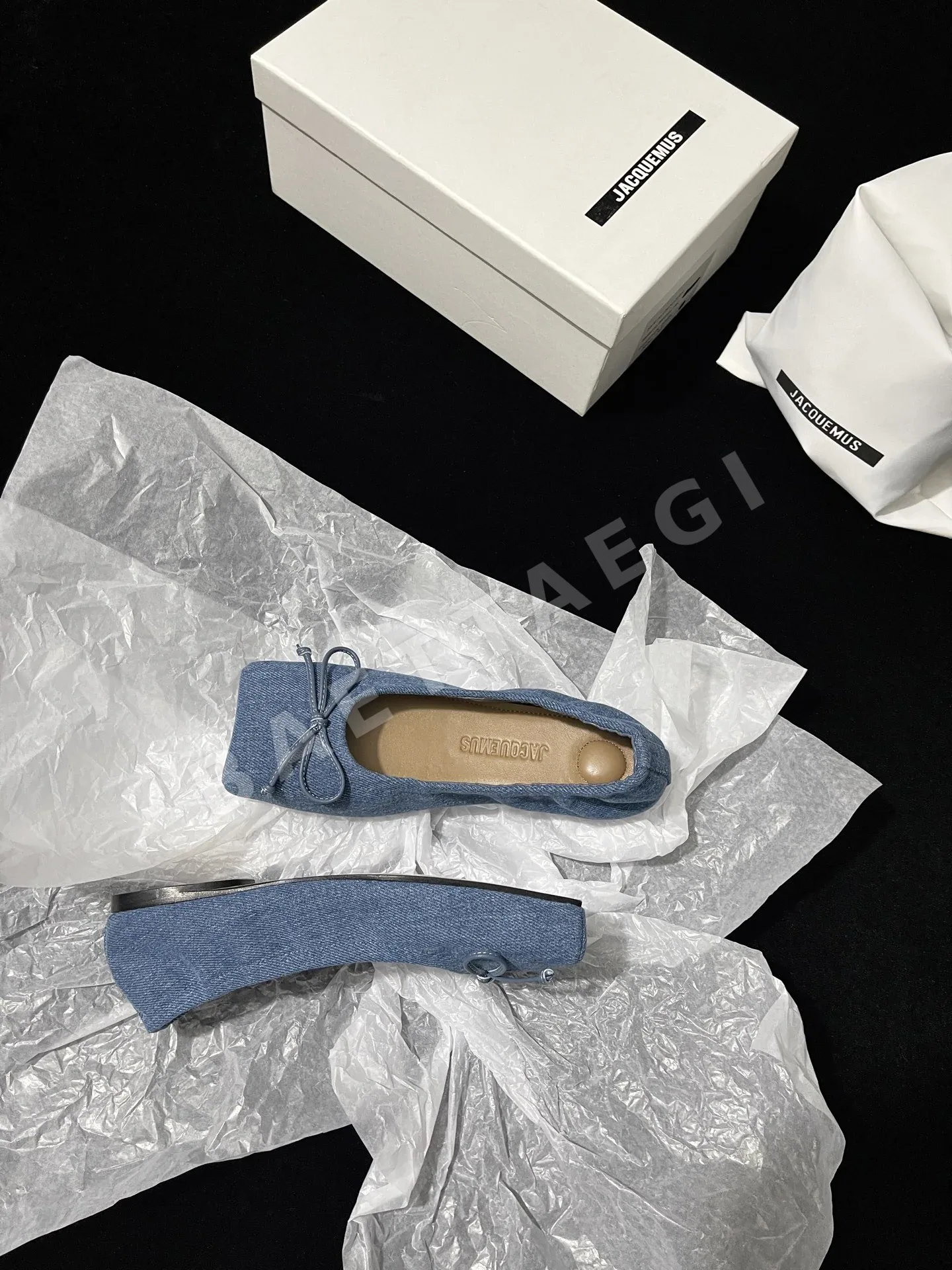 자크뮈스 스퀘어 토 리본 여성 신발 상세 이미지 5