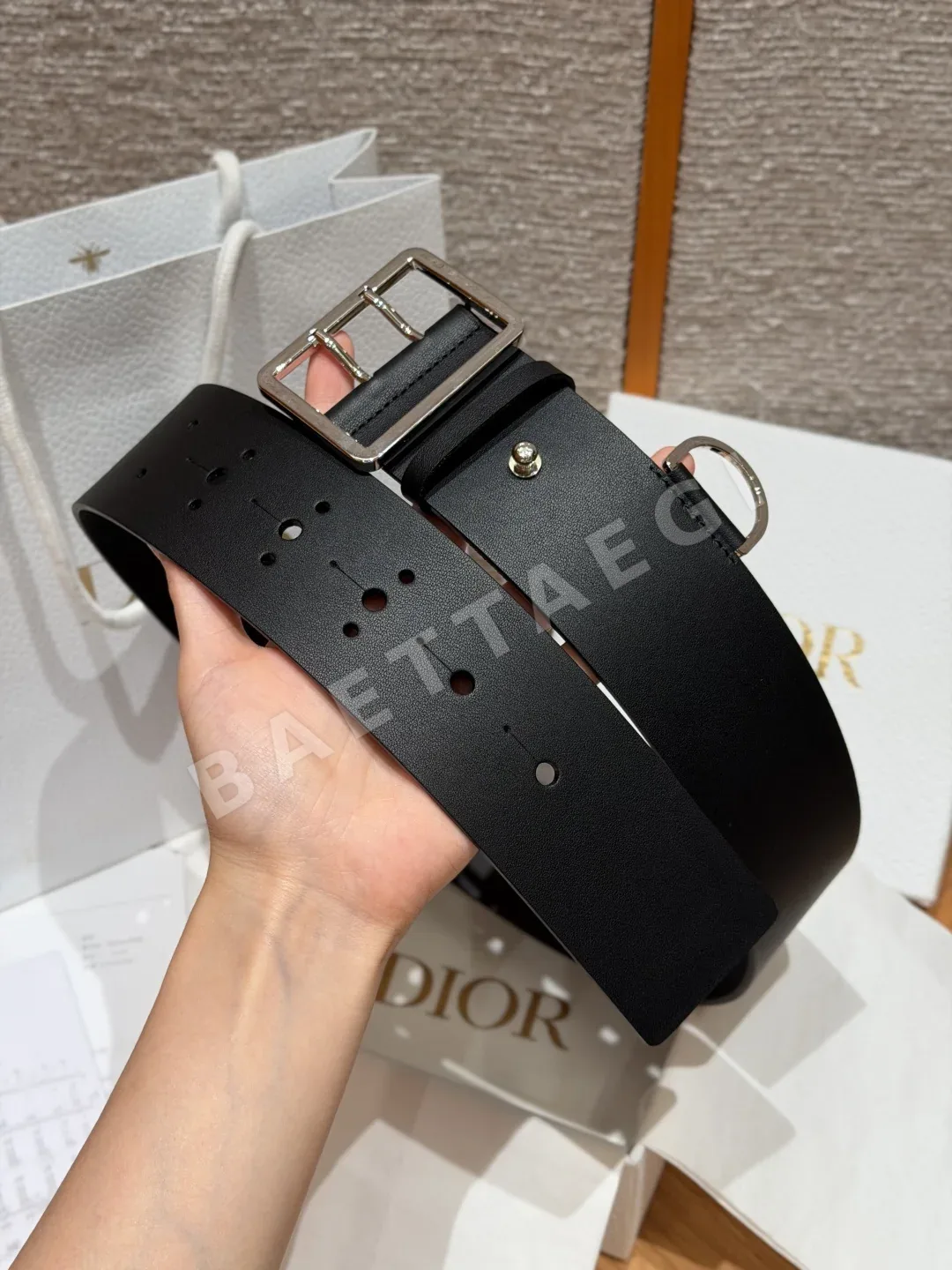 디올 더블 핀 스퀘어 버클 송아지가죽 벨트 상세 이미지 3