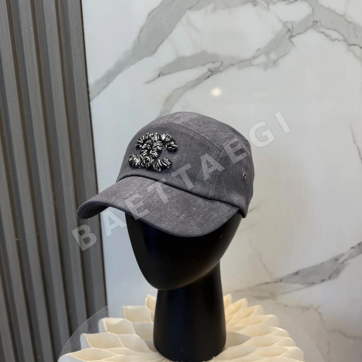 샤넬 3D 자수 로고 야구모자 118584