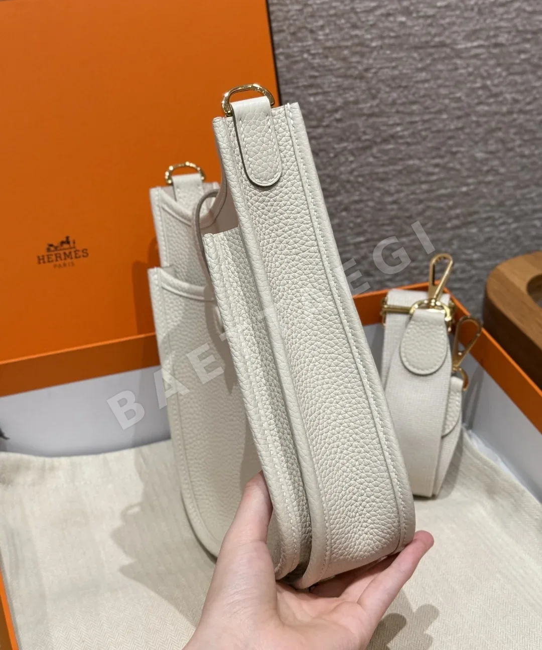 에르메스 에블린 가방 상세 이미지 4