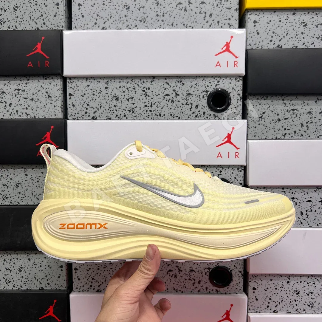 나이키 [XY] 보메로 플러스 IM5020-100 201238 Nike Vomero Plus 상세 이미지 9