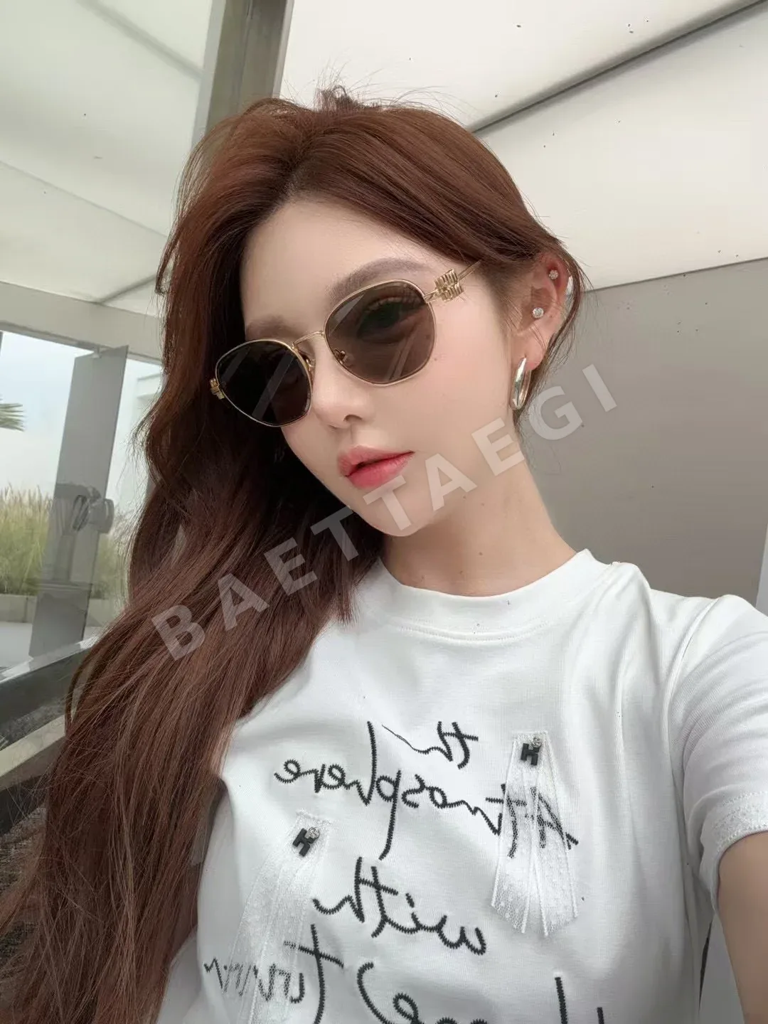 미우미우 MU56 ZS 선글라스 73244