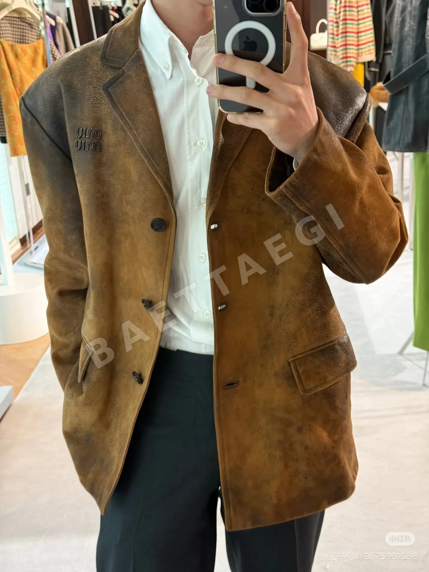 미우미우 램스킨 오버사이즈 자켓 163787