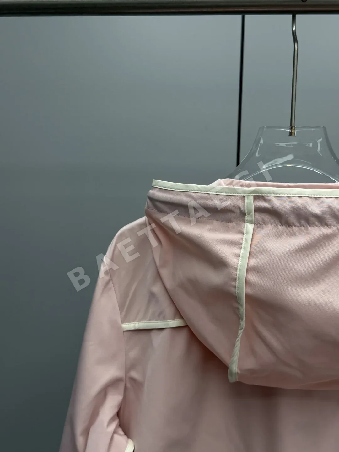 몽클레르 사라세니아 여성 후드 자켓 상세 이미지 7