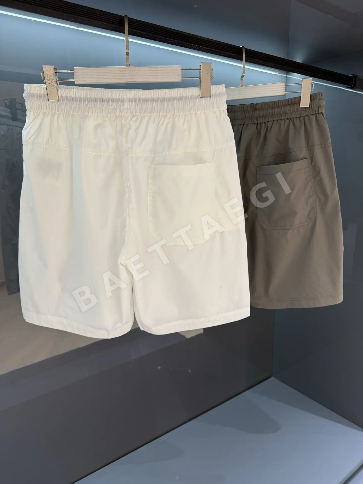 브루넬로쿠치넬리 남성 스트레치 드로스트링 반바지 상세 이미지 2