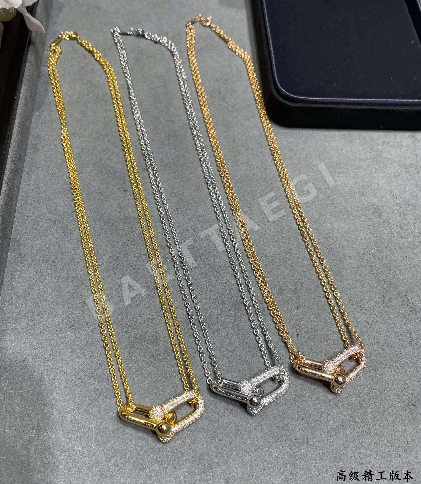 티파니 더블 링 말굽 잠금 목걸이 상세 이미지 5