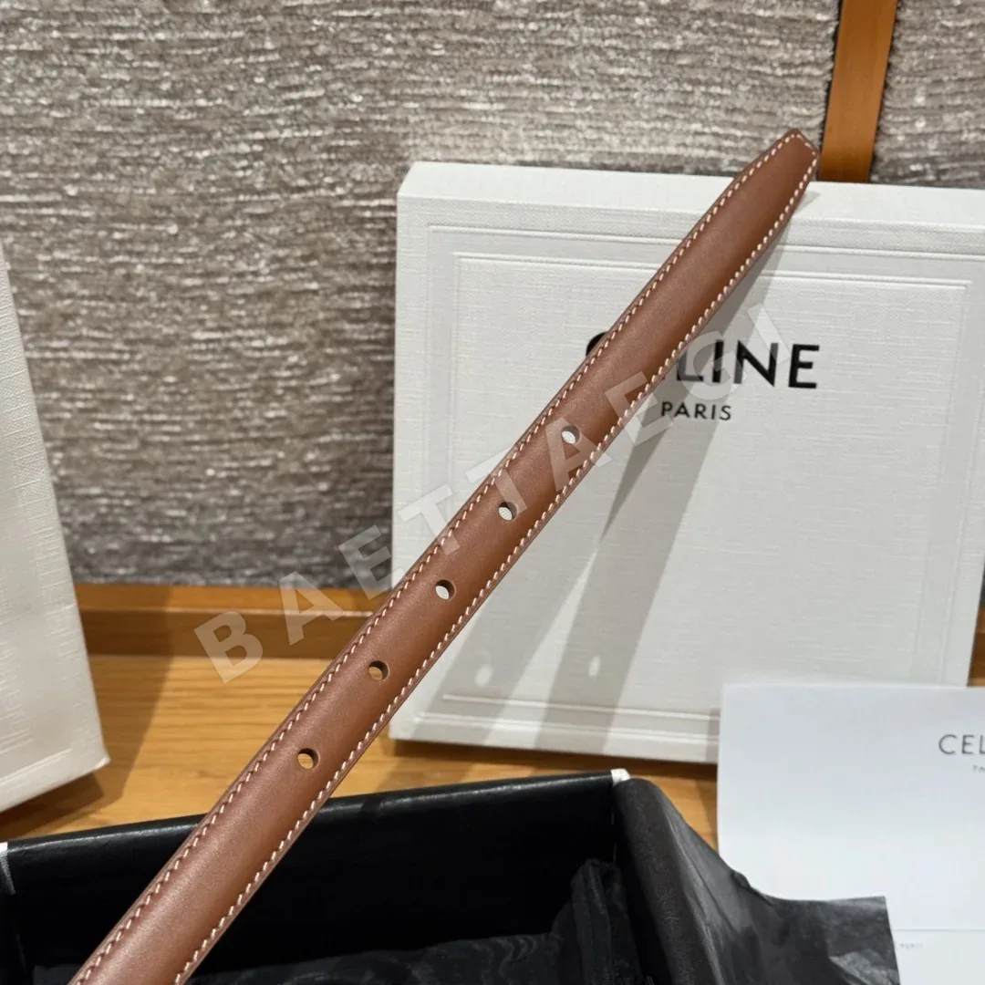셀린느 부드러운 소가죽 여성용 벨트 상세 이미지 7