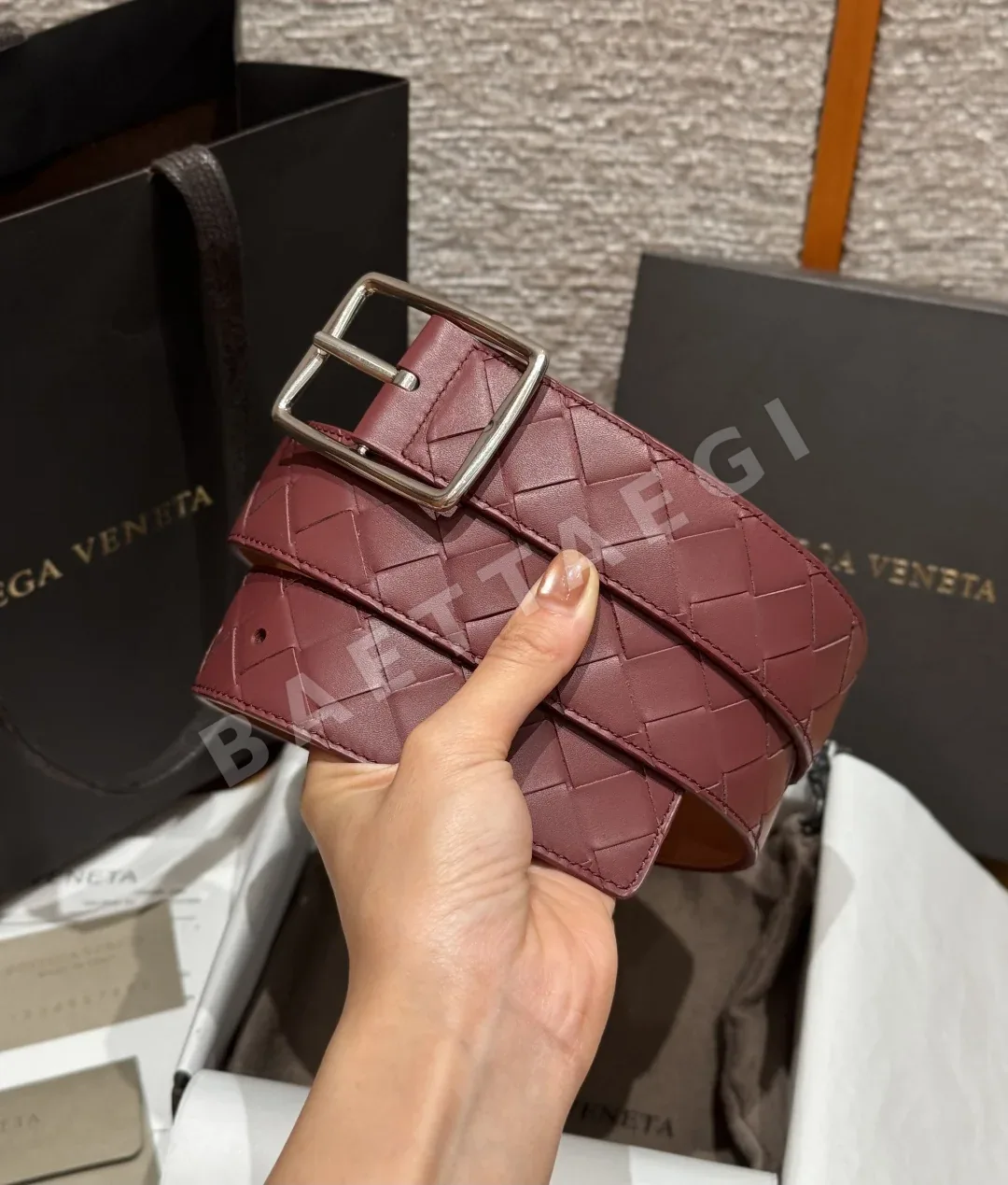 보테가베네타 인트레치아토 가죽 벨트 상세 이미지 2