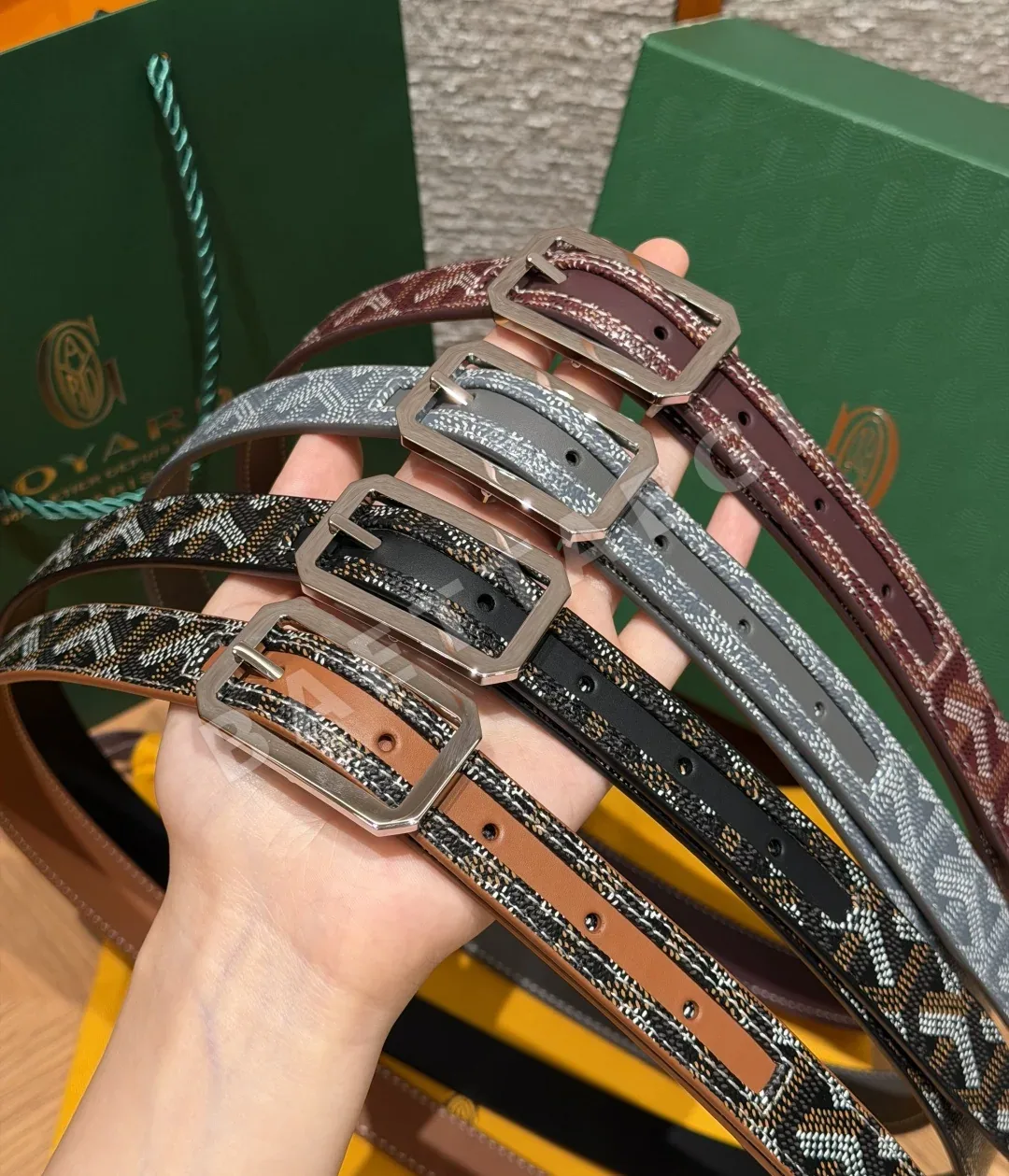 고야드 모노그램 가죽 벨트 2 cm 상세 이미지 4