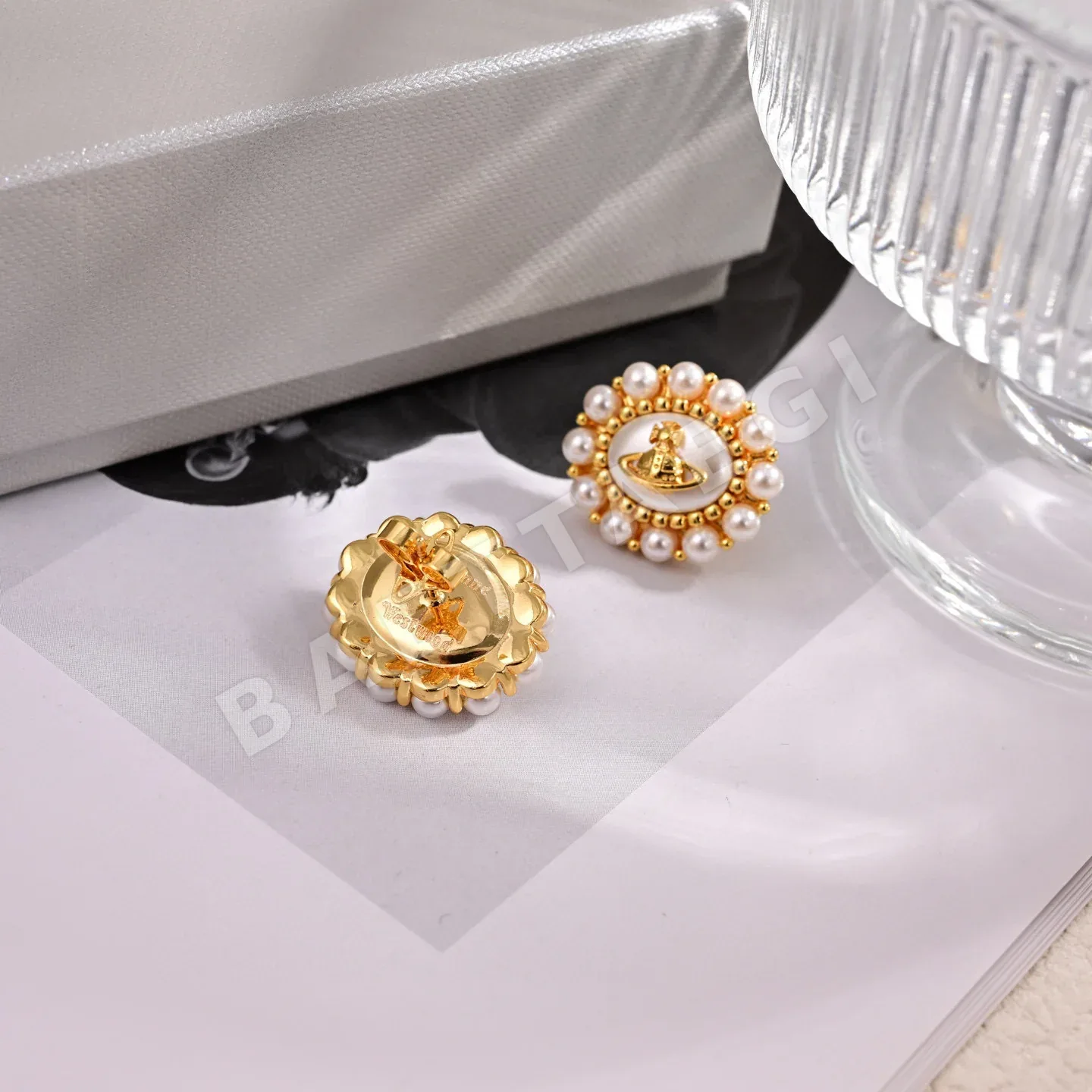 비비안웨스트우드 귀걸이 65111 Vivienne Westwood Earrings 상세 이미지 16