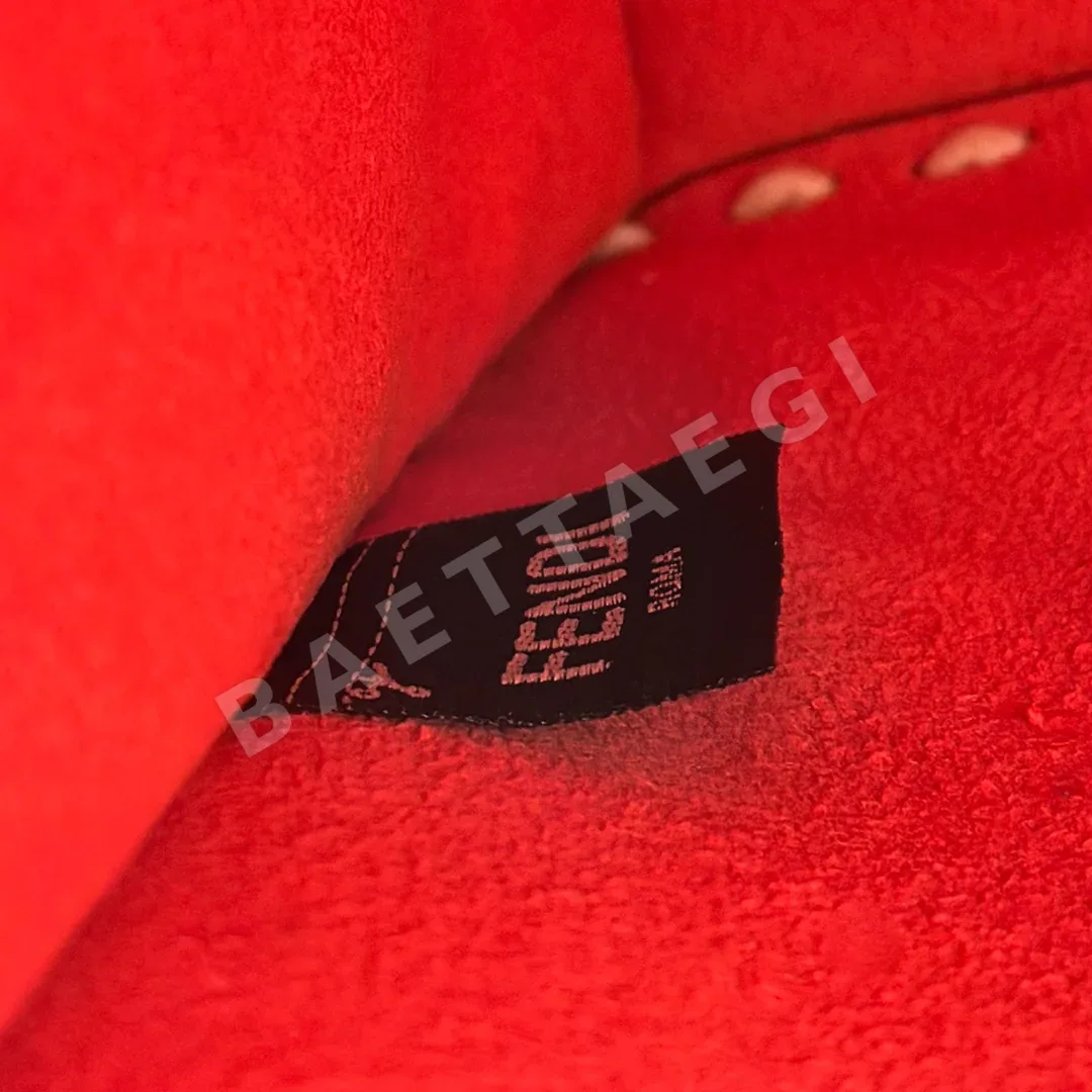 펜디 아코디언 디자인 미디엄 핸드백 레드 80013 L 상세 이미지 6