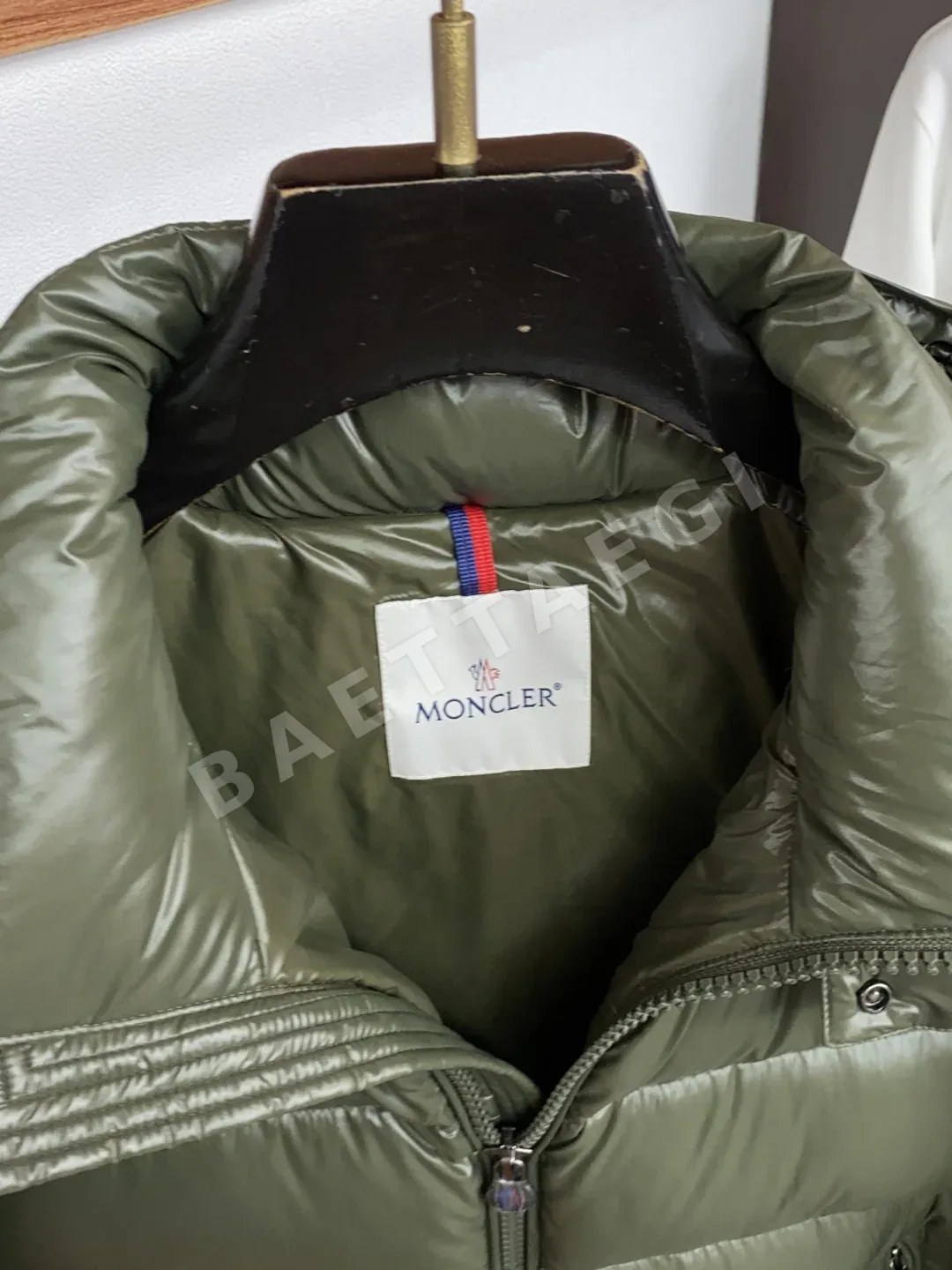 몽클레르 마야(Moncler Maya) 후드 쇼트 다운 자켓169507 상세 이미지 3