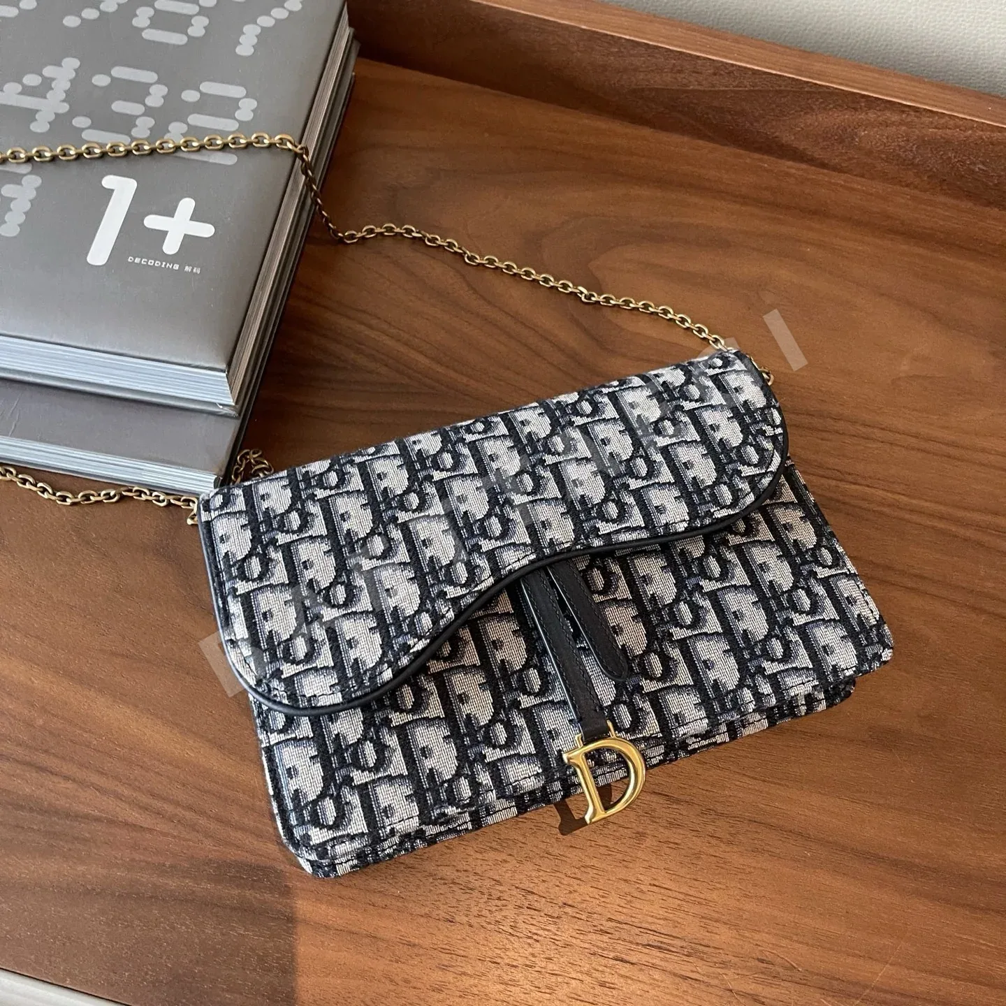 디올 블루 패브릭 체인 WOC 가방 상세 이미지 3