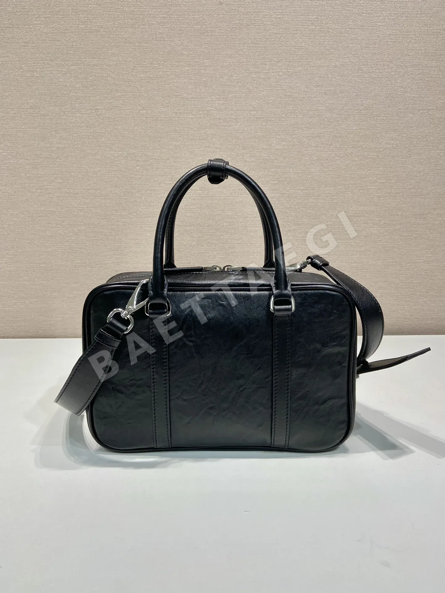 프라다 램스킨 보스턴 숄더백 1BB092 상세 이미지 4