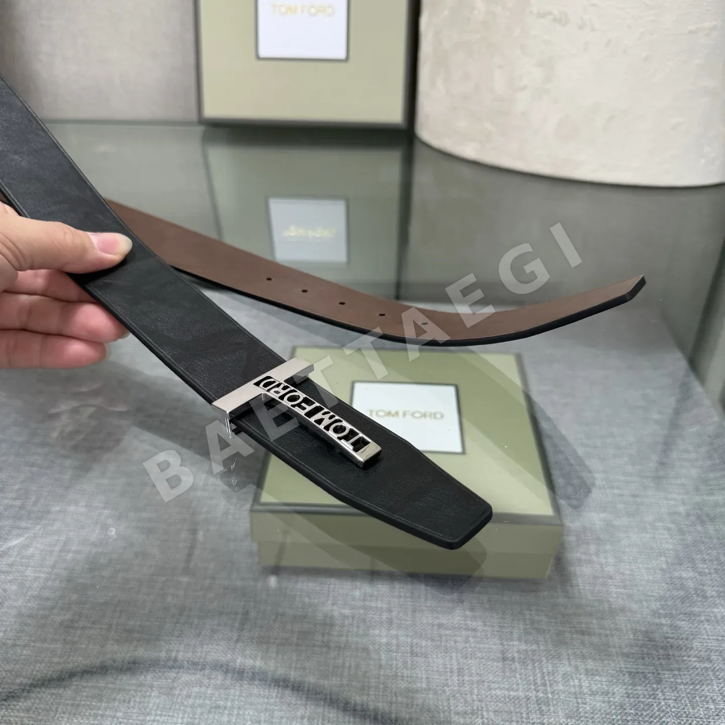 톰포드 양면 탑 그레인 소가죽 벨트 상세 이미지 5