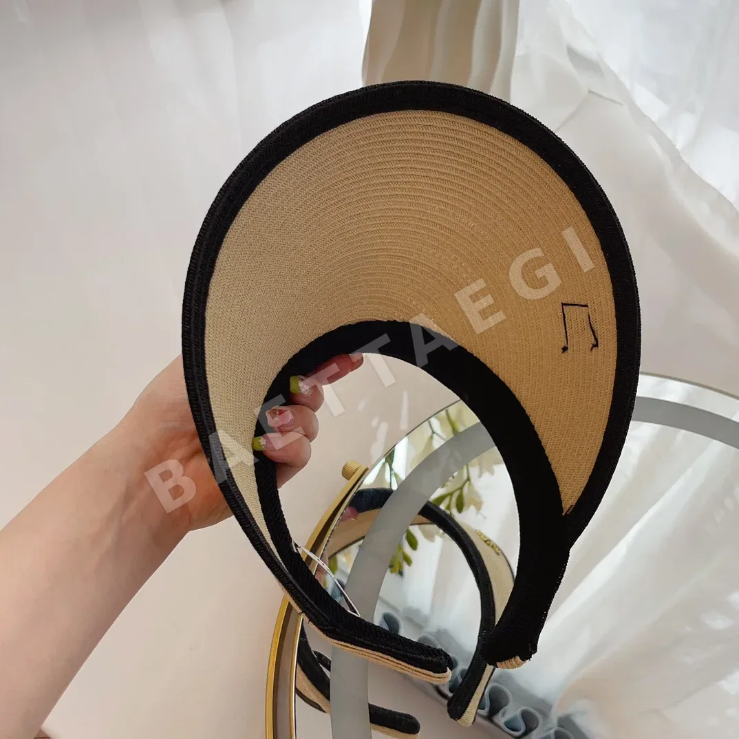 샤넬 꼬임 머리핀 부착 바이저 모자 상세 이미지 4