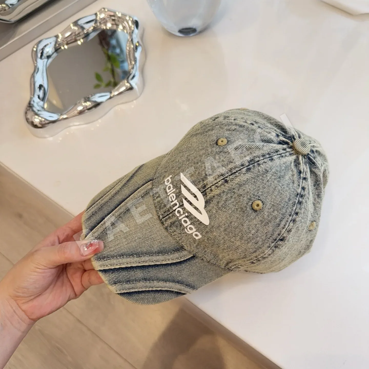 발렌시아가 데님 베이스볼 모자 상세 이미지 2