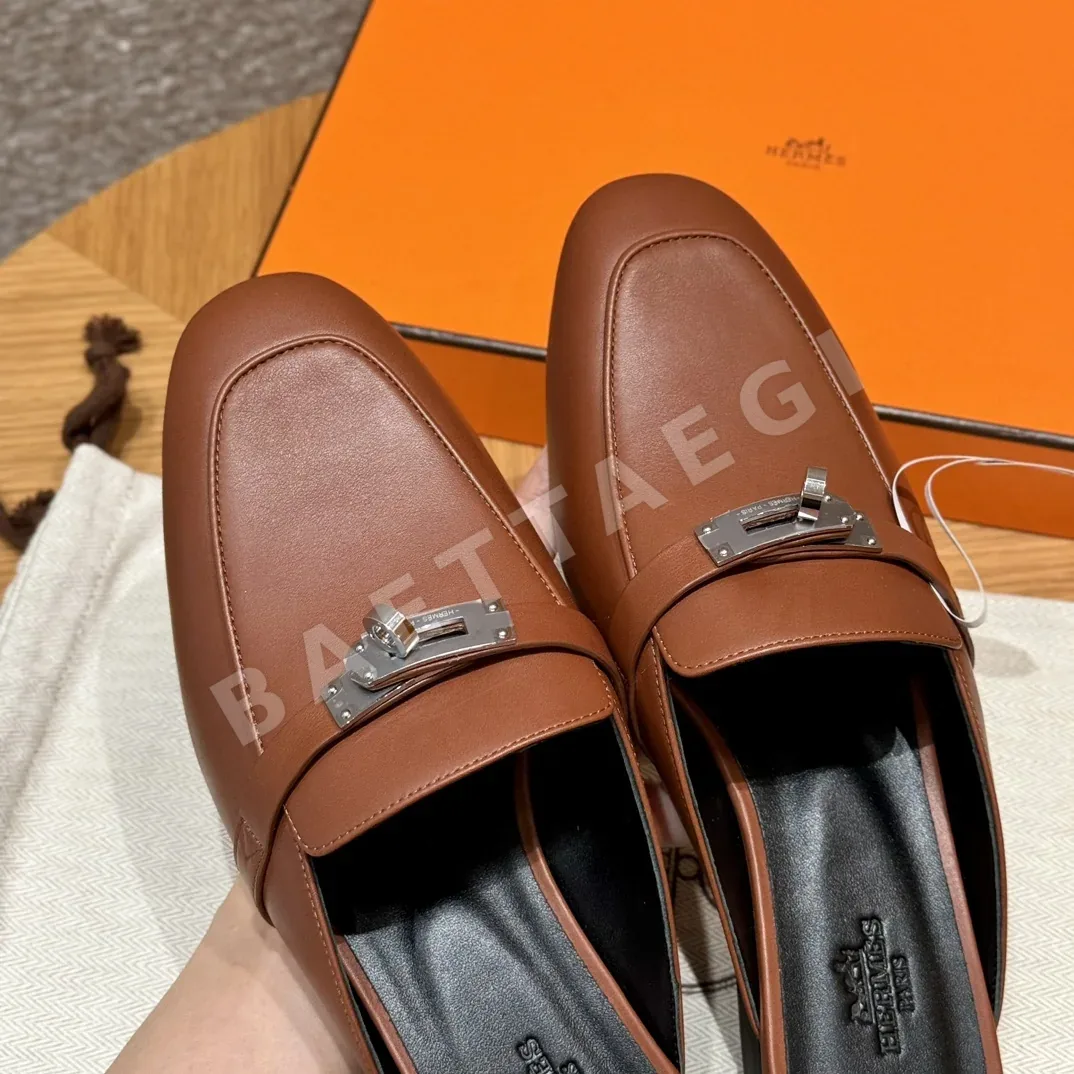 에르메스 샌들 Saddle Red Goatskin 실버 하드웨어 상세 이미지 8