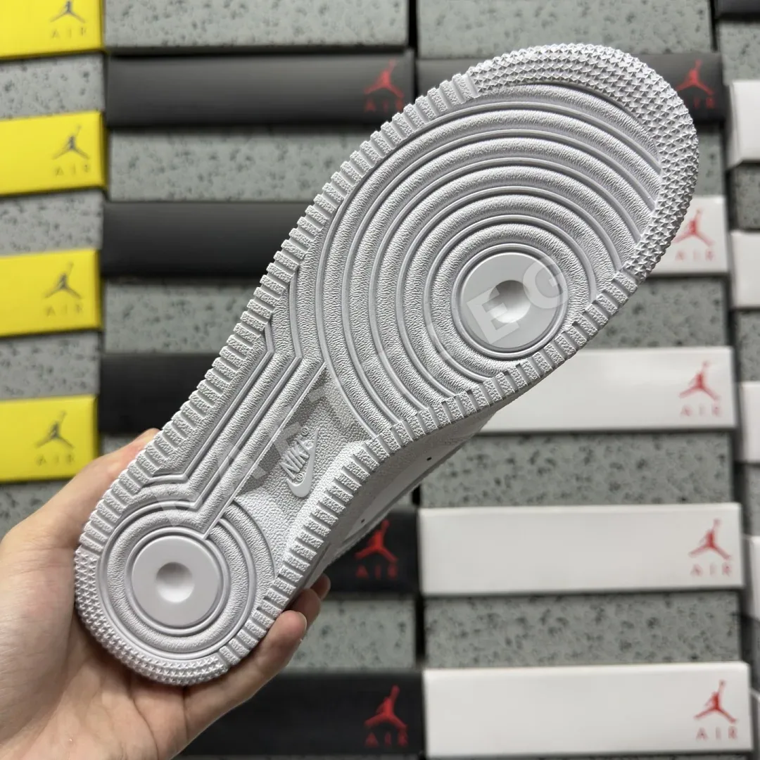 나이키 [G] 에어 포스 1 로우 CW2288-111 201890 Nike Air Force 1 Low '07 White 상세 이미지 7