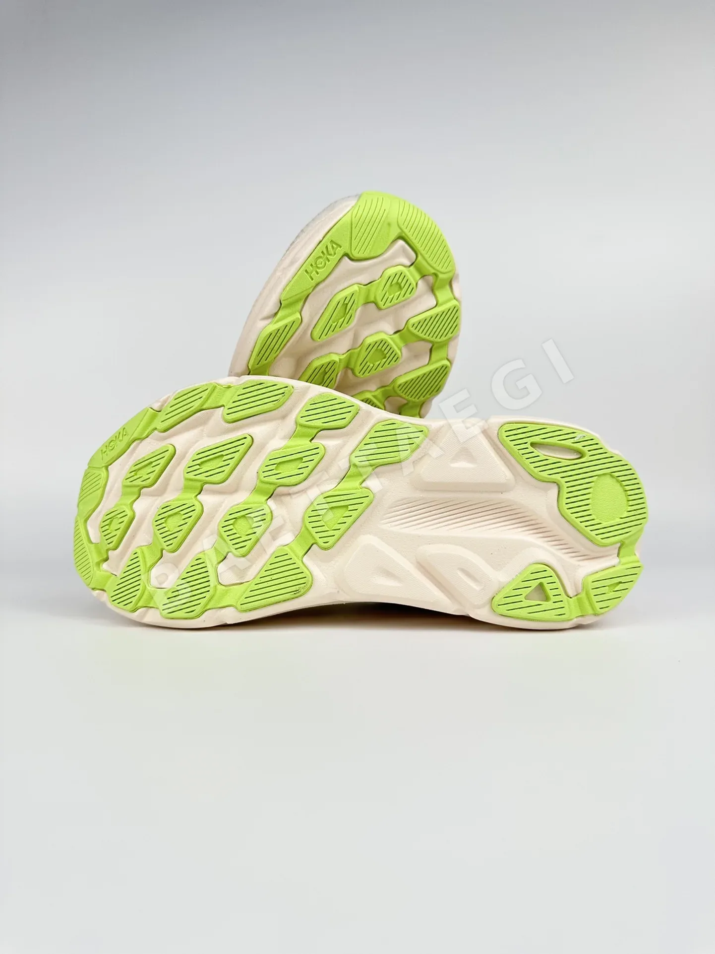 호카 클리프턴 9 러닝화 상세 이미지 5