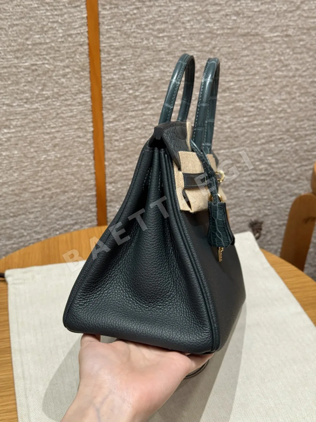 에르메스 버킨 25 가죽 가방 상세 이미지 3