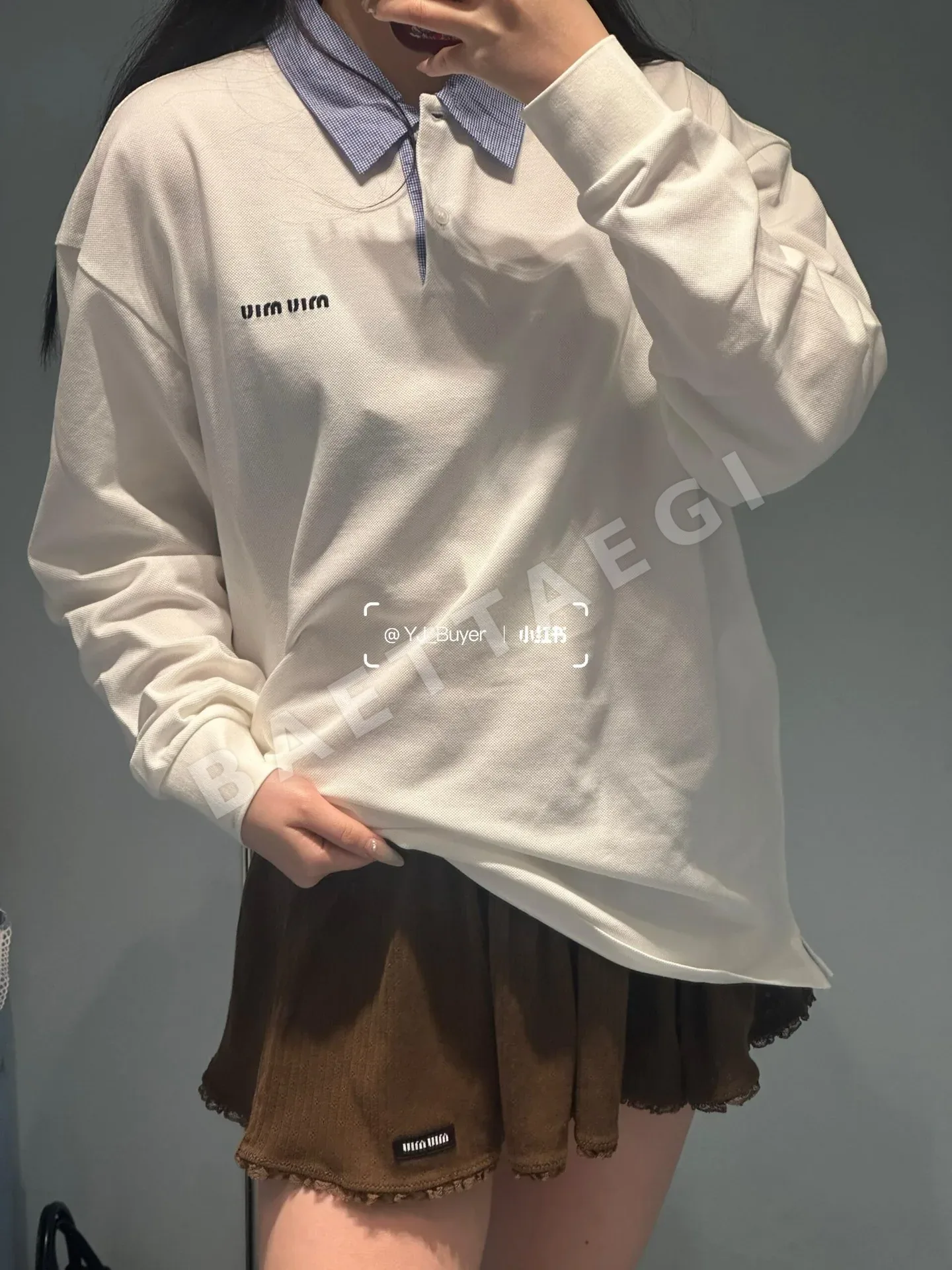 미우미우 클래식 폴로 메시 긴팔 티셔츠 101398