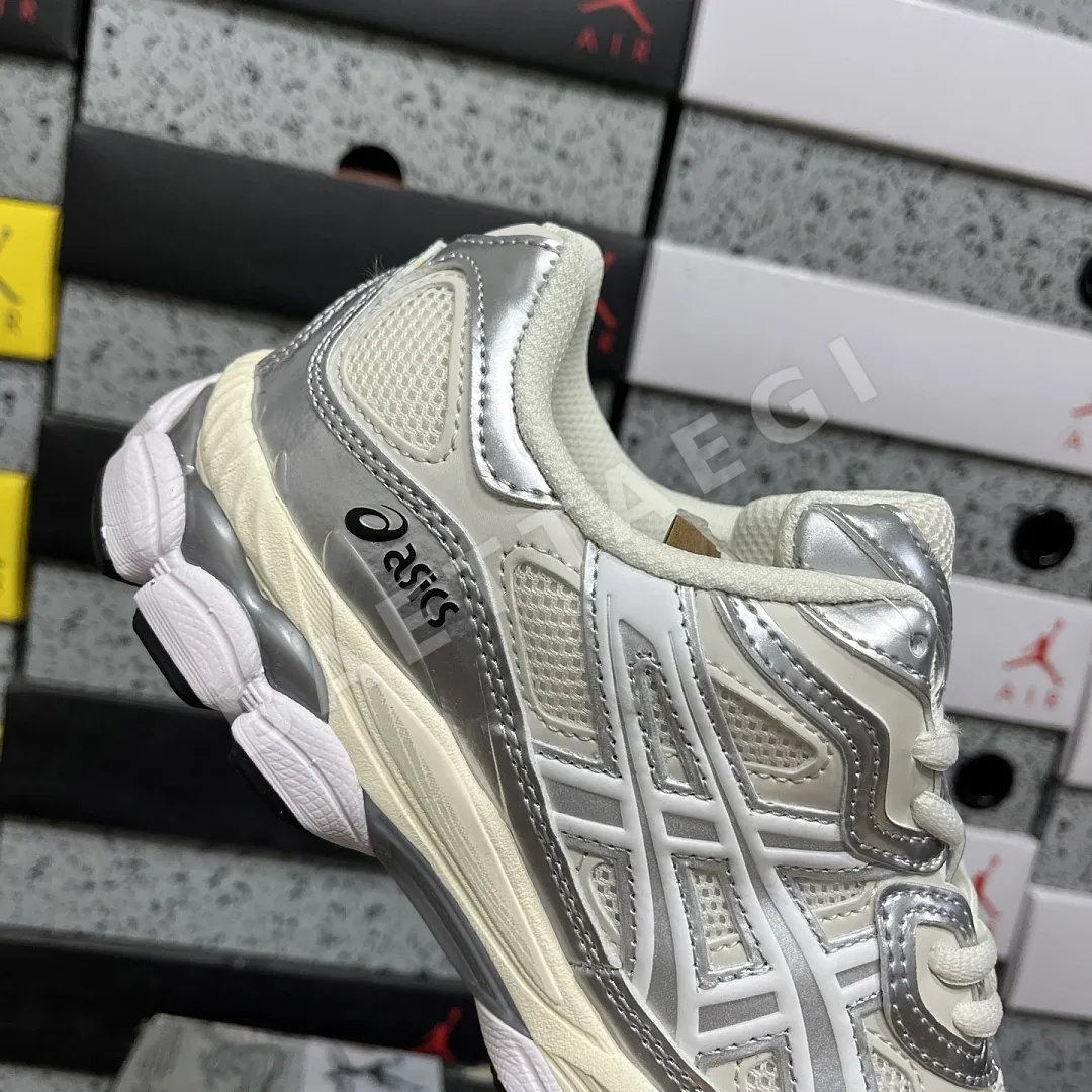 아식스 [RT] 젤 NYC 1203A805-101 200368 Asics Gel-NYC Cream Pure Silver 상세 이미지 8