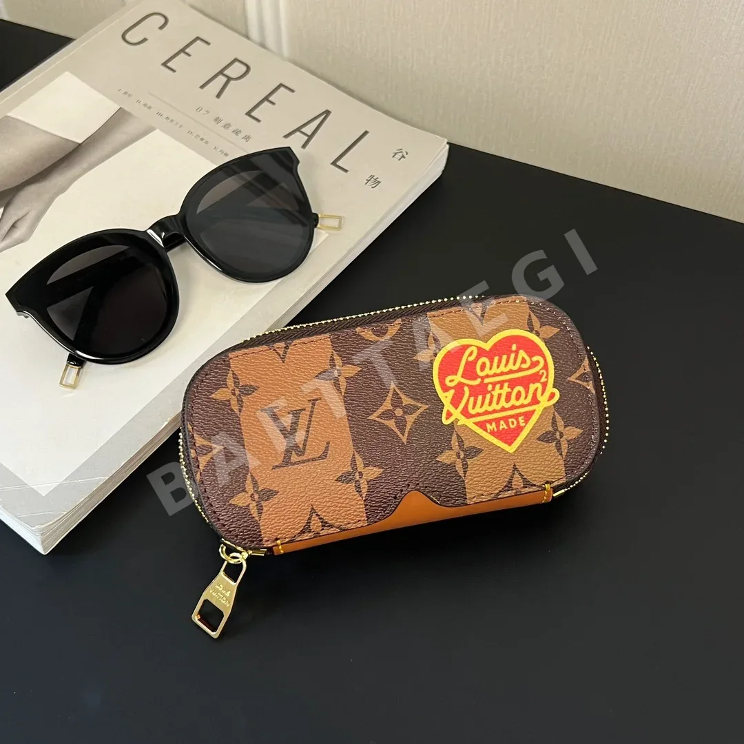 루이비통 키링 160224 Louis Vuitton Accessories 상세 이미지 4