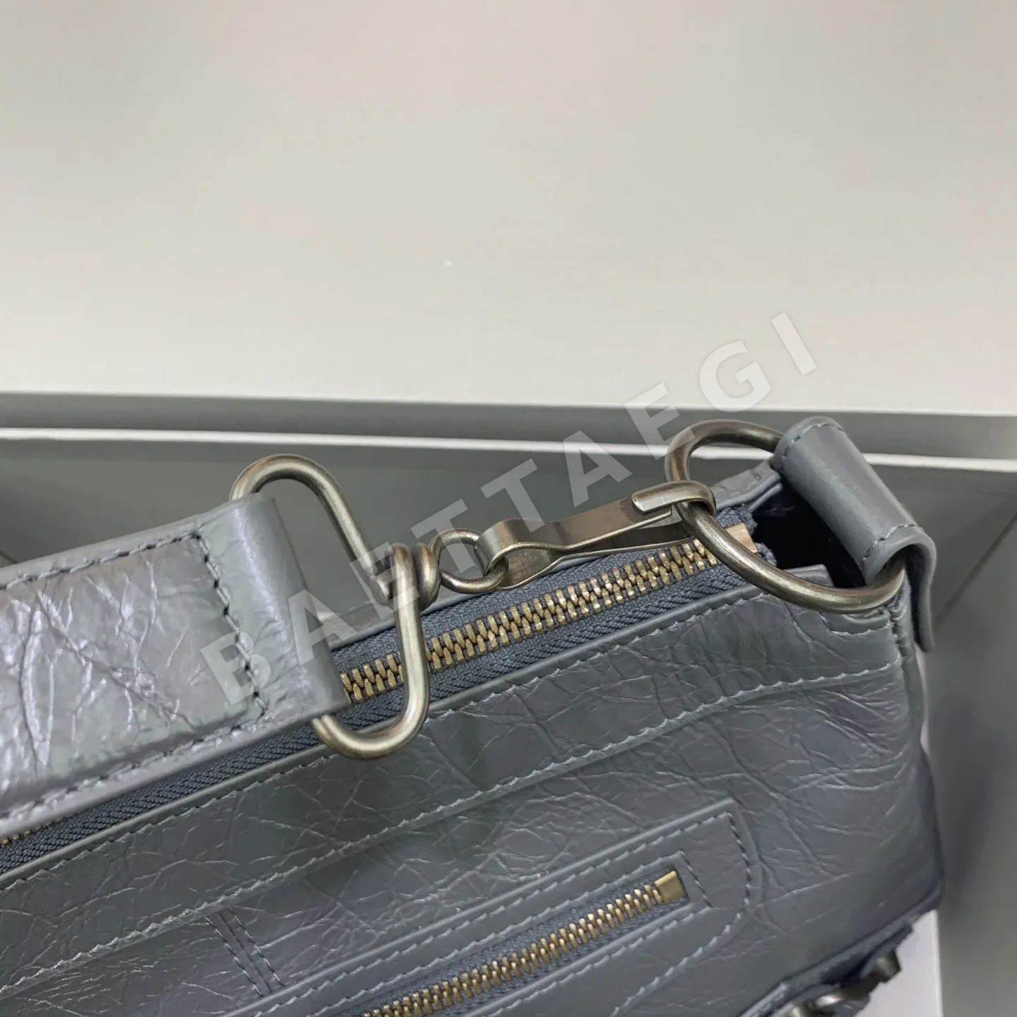 발렌시아가 가방 상세 이미지 6