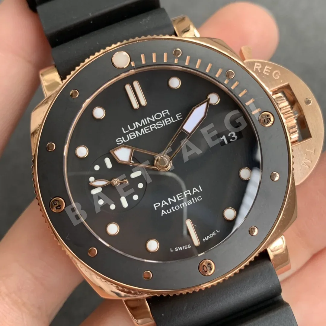 파네라이 PAM684 로즈골드 자동 시계 상세 이미지 2