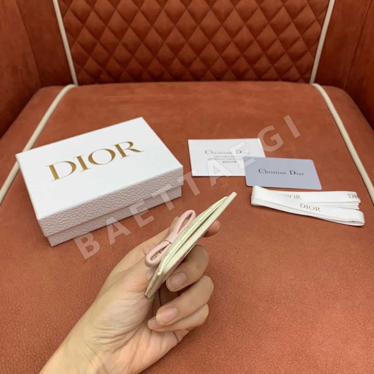디올 카나쥬 램스킨 마그넷 카드홀더 지갑 상세 이미지 6
