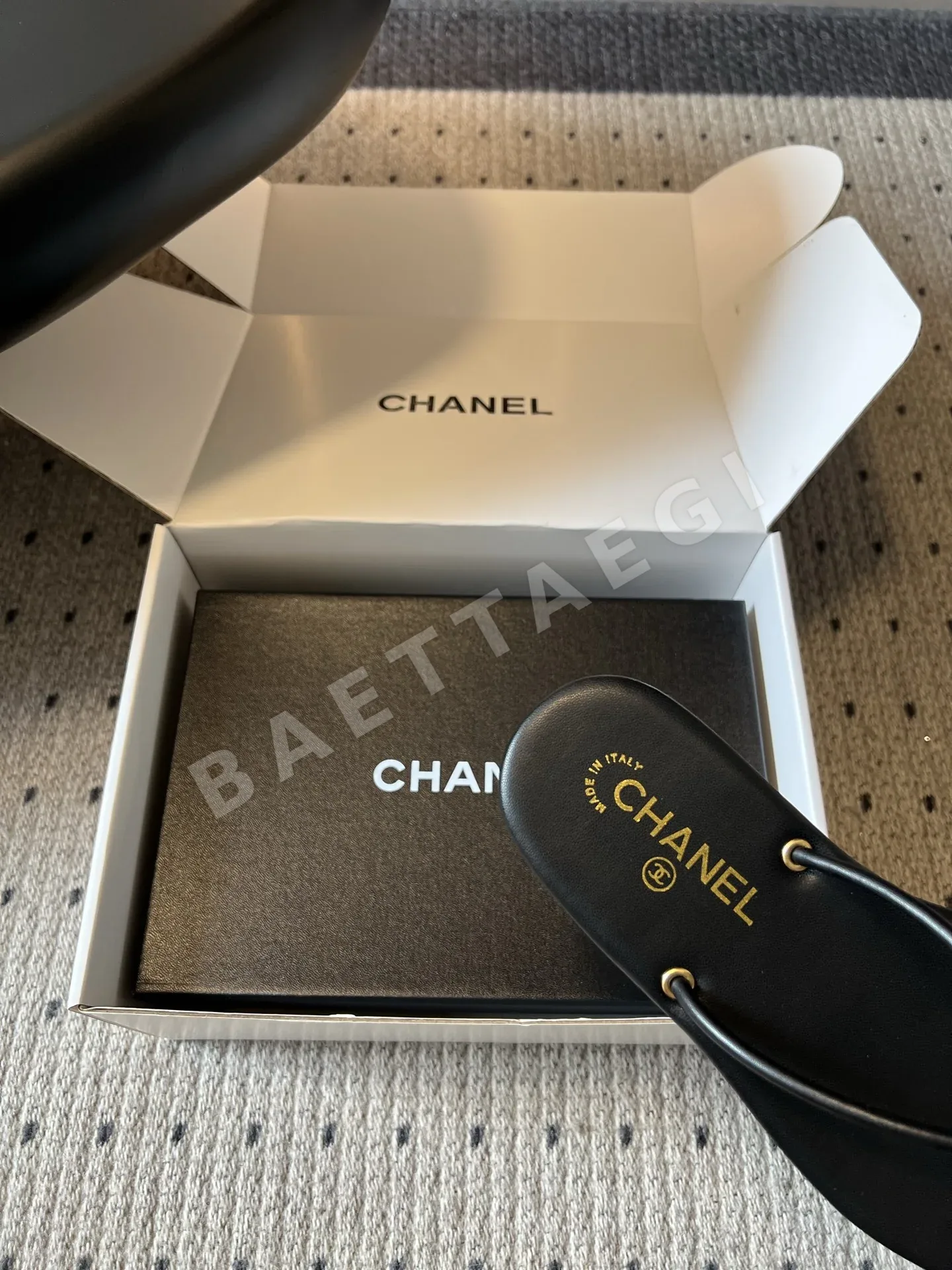 샤넬 더블 C 로고 플립플롭 상세 이미지 8