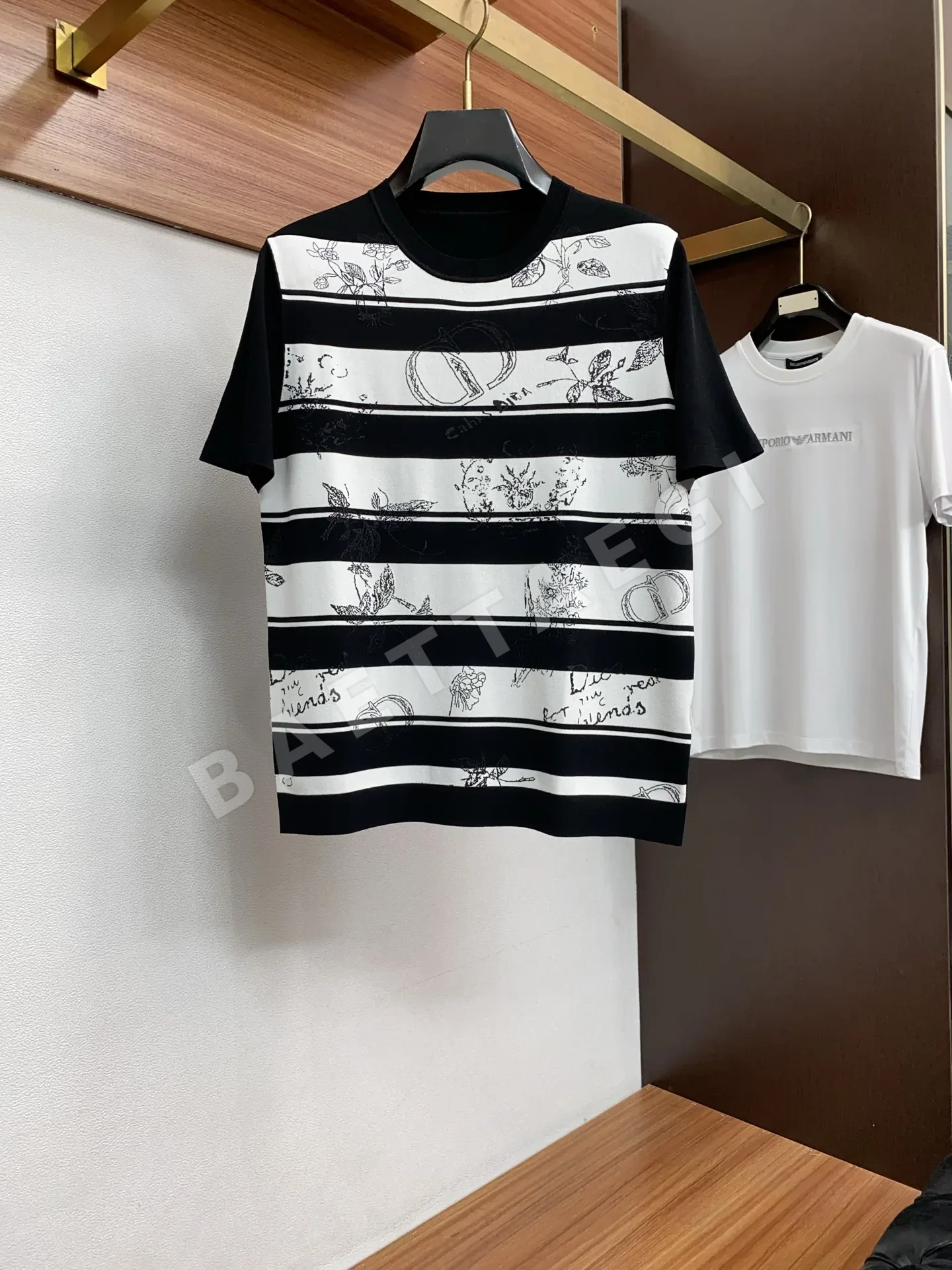 디올 클래식 크루넥 남성 반팔 티셔츠 47595