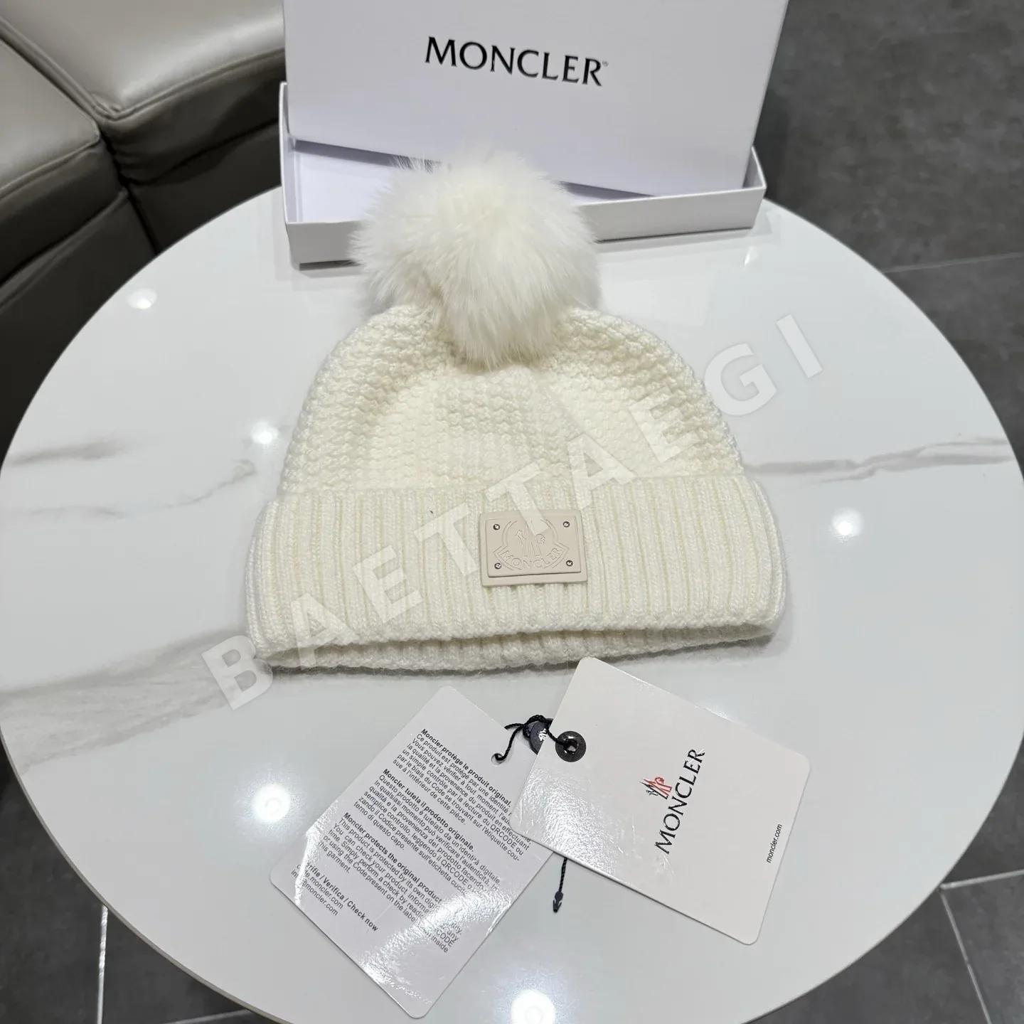 몽클레르 폼폼 울 모자 186894