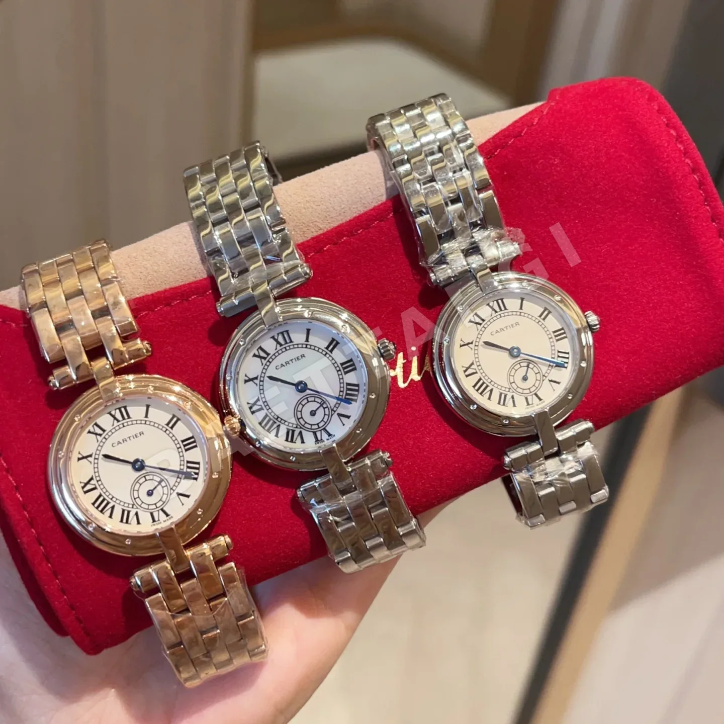 까르띠에 시계 사파이어 글라스 레플리카 42823 Cartier 상세 이미지 9