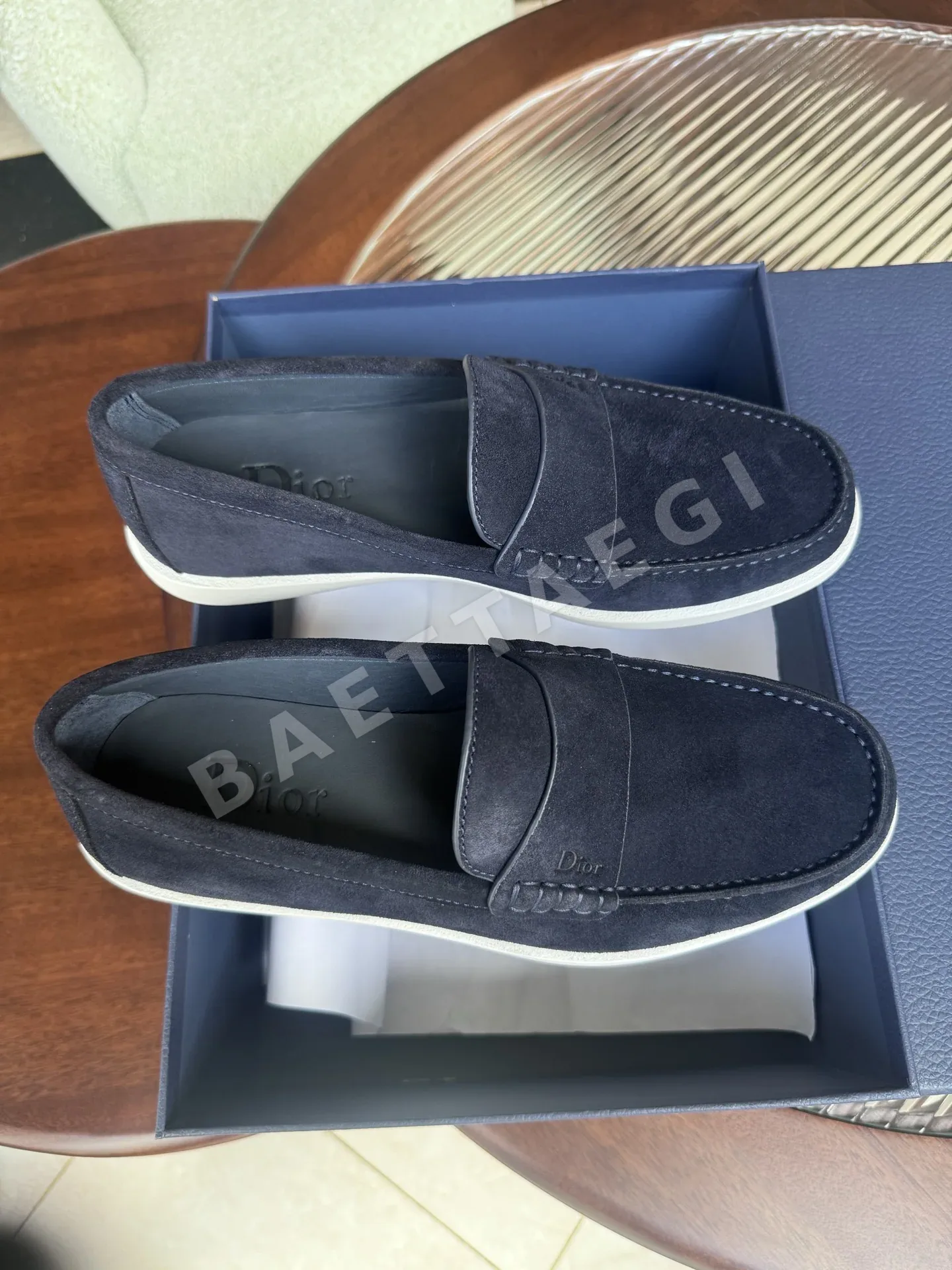 디올 가죽 캐주얼 신발 상세 이미지 5