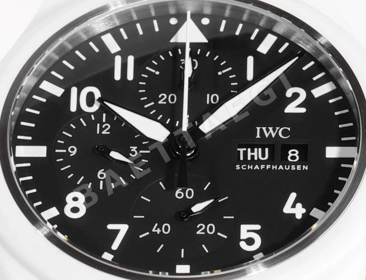 IWC 파일럿 탑건 세라믹 시계 상세 이미지 5