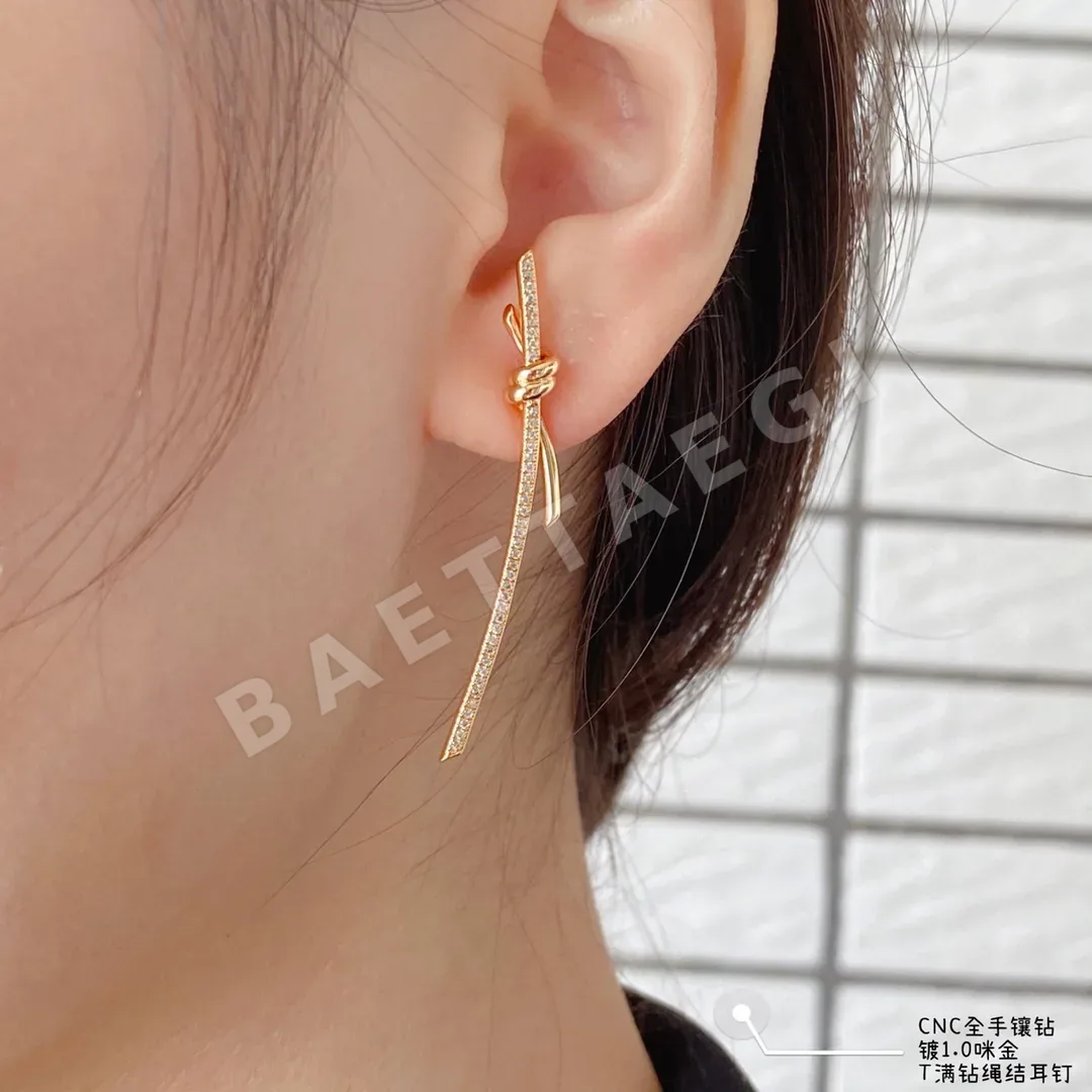 티파니 로프 노트 18K 골드 다이아몬드 귀걸이 상세 이미지 2