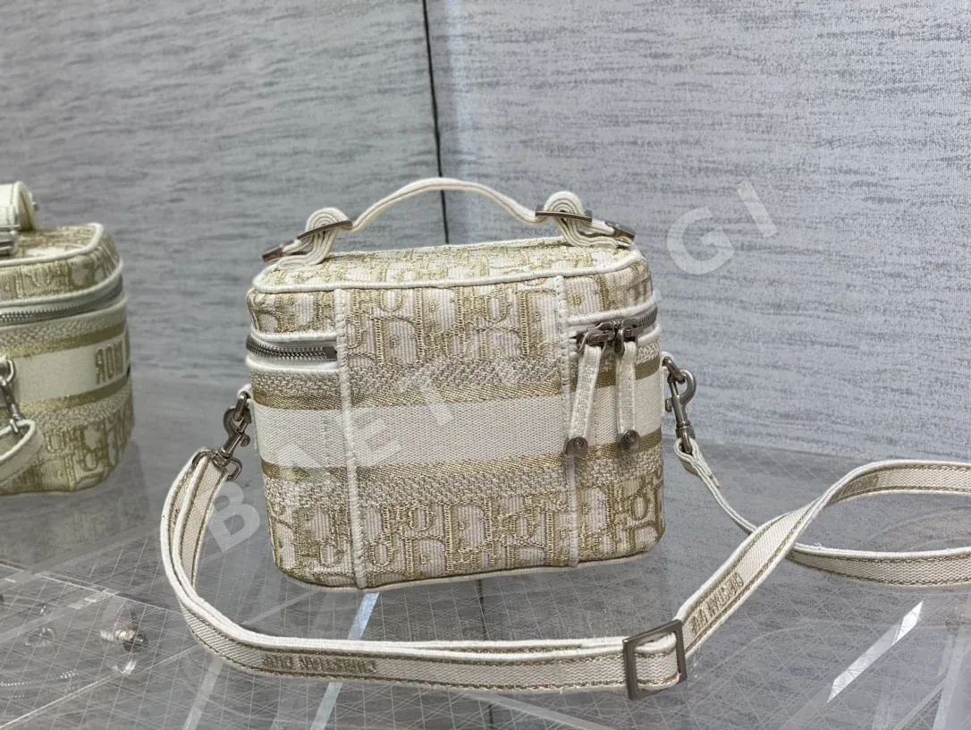 디올 카나쥬 램스킨 미니 핸드백 상세 이미지 6