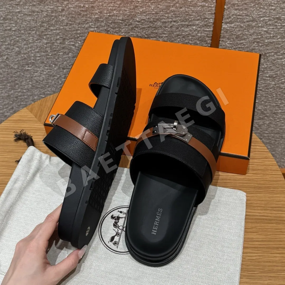 에르메스 잭슨 샌들 블랙 카프스킨 실버 하드웨어 상세 이미지 4