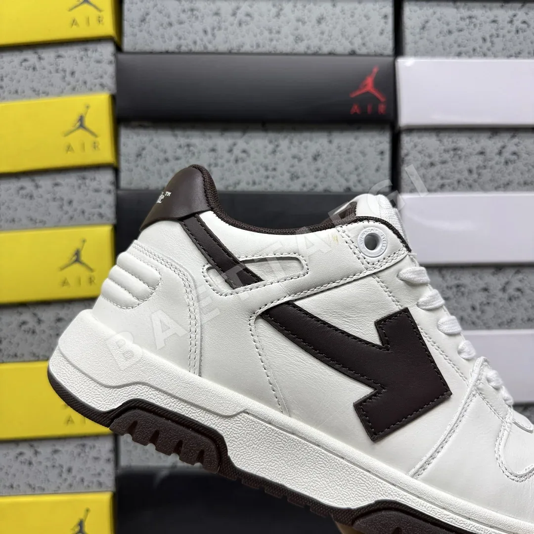 오프화이트 [KZ] 아웃 오브 오피스 OOO 로우 탑스 화이트 블랙 202490 Off White Out Of Office OOO Low 상세 이미지 7
